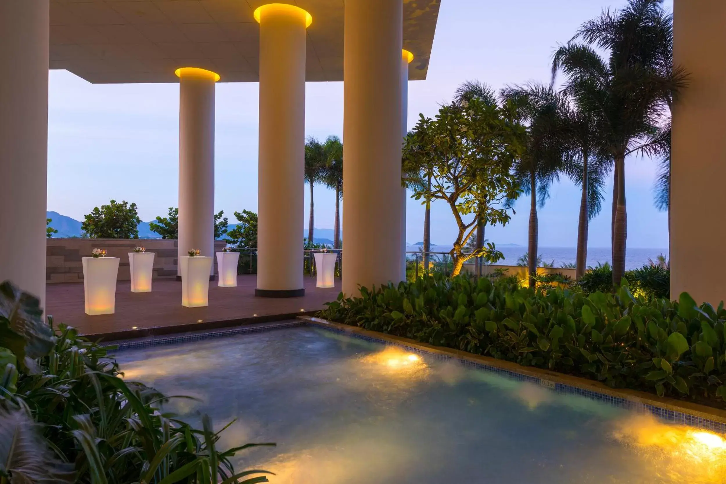 Banquet/Function facilities, Swimming Pool in InterContinental Nha Trang, an IHG Hotel