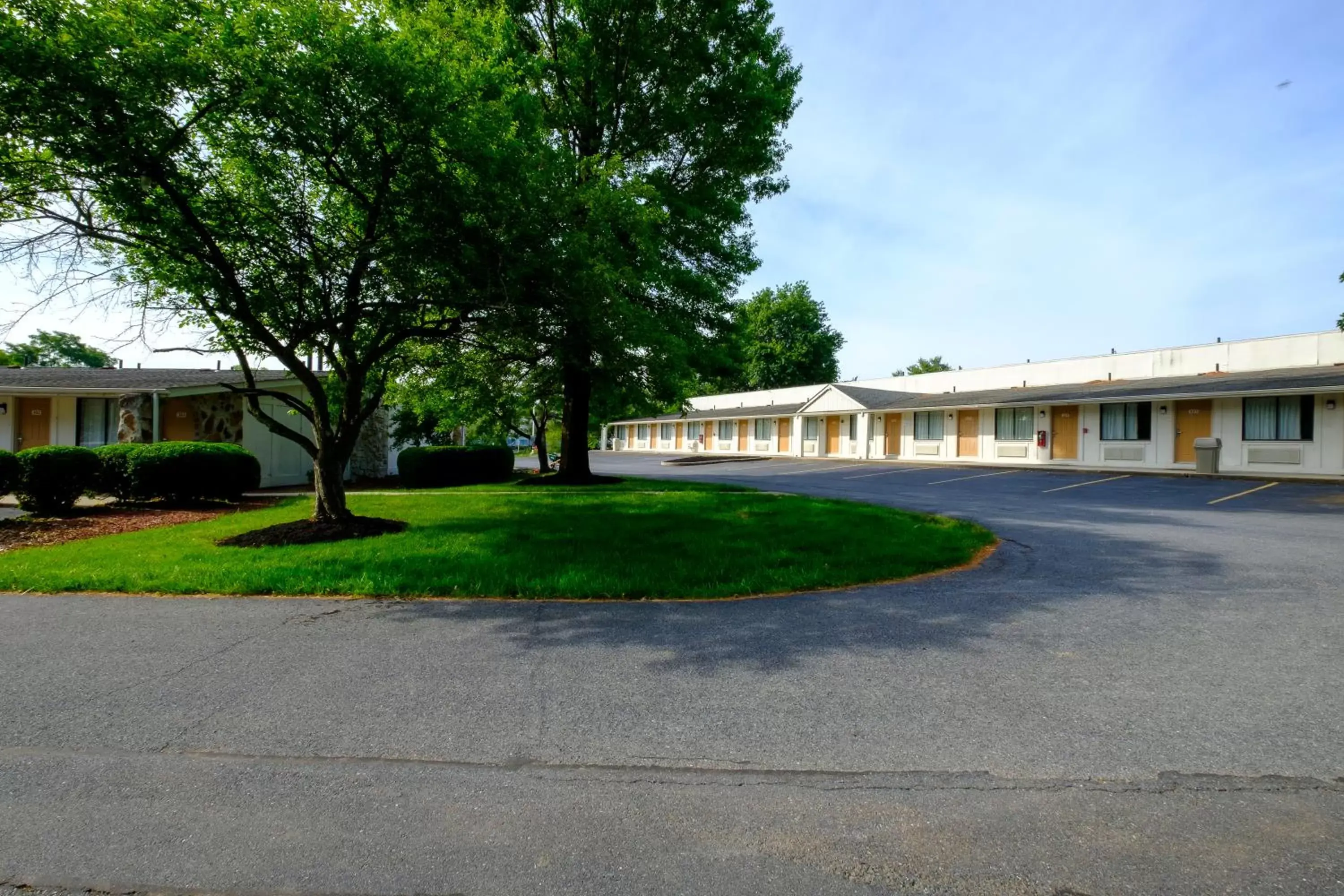 Property Building in American Inn