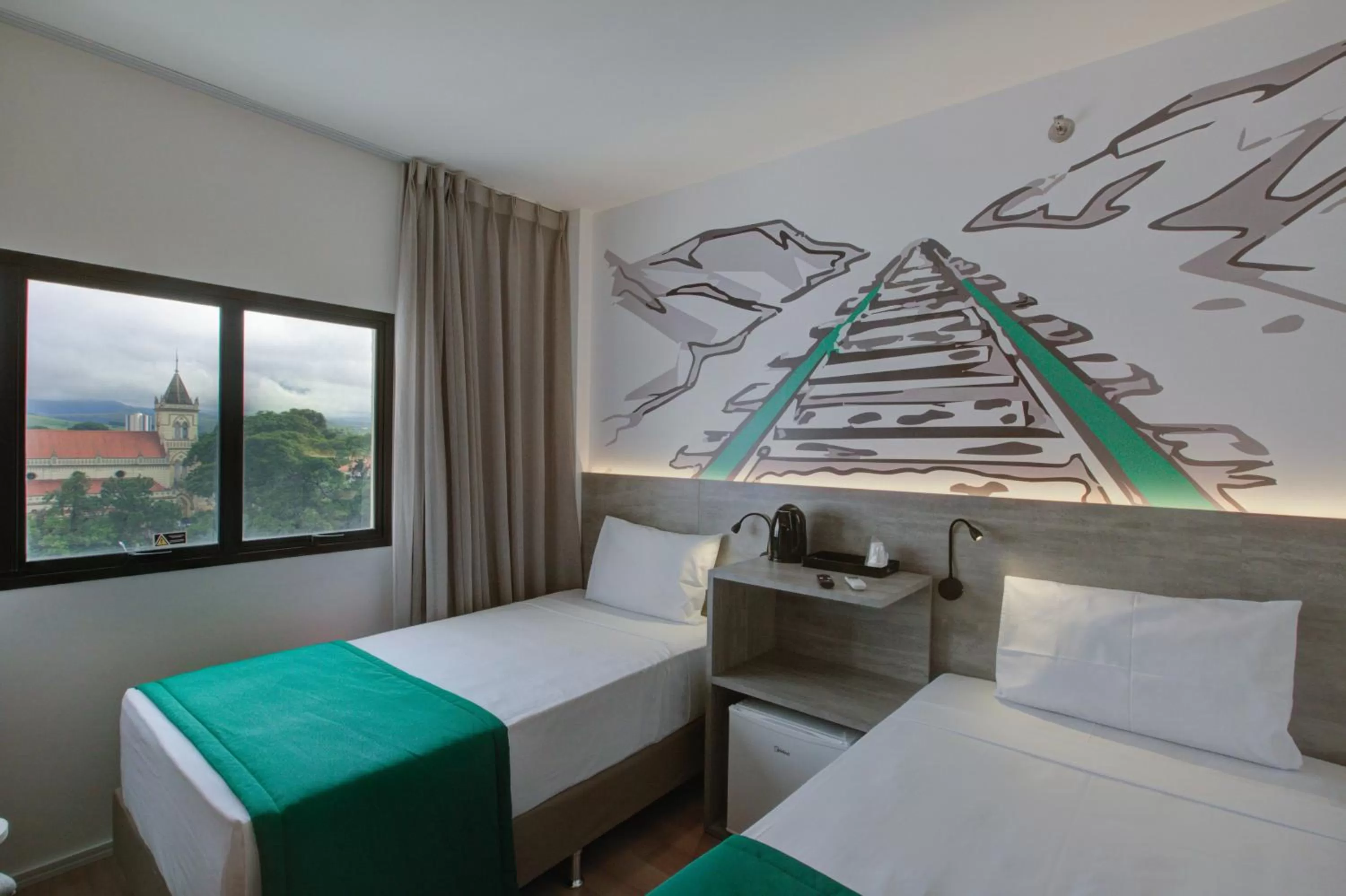 Photo of the whole room in Ramada Encore Cruzeiro