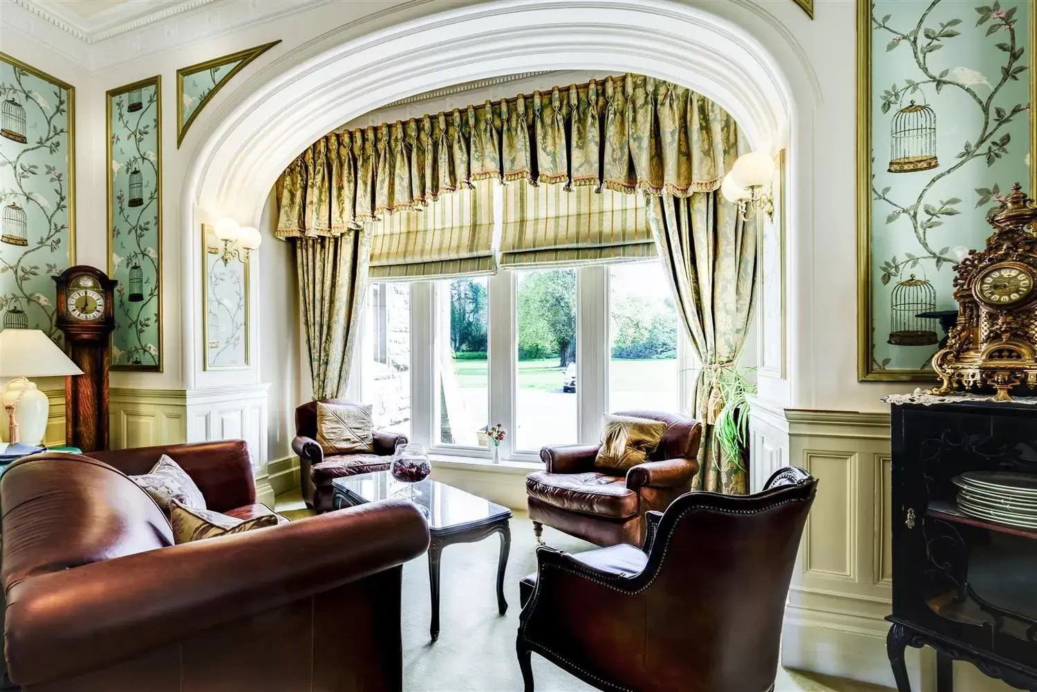 Seating Area in Mansion House Hotel