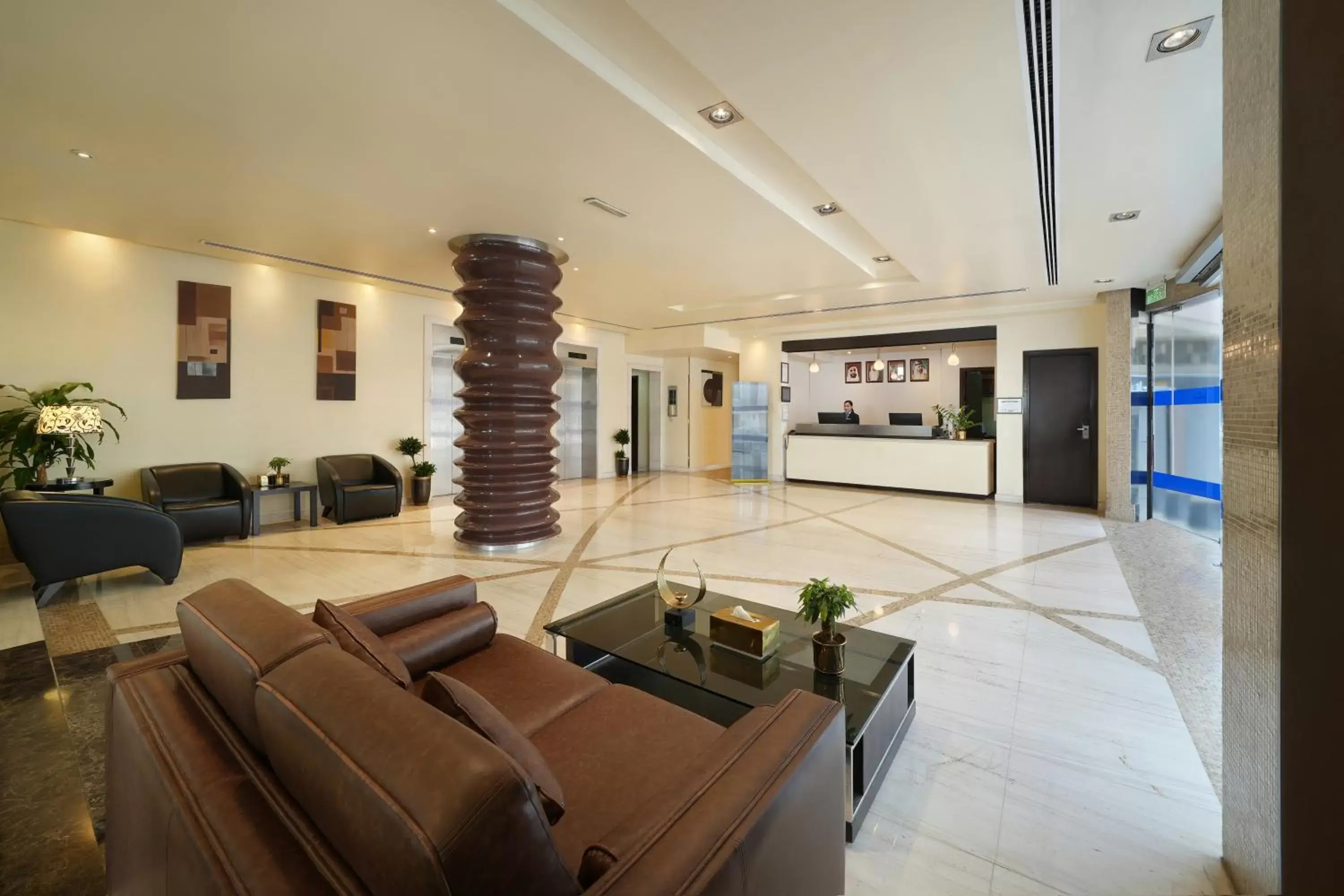 Lobby or reception, Lobby/Reception in Kingsgate Hotel by Millennium
