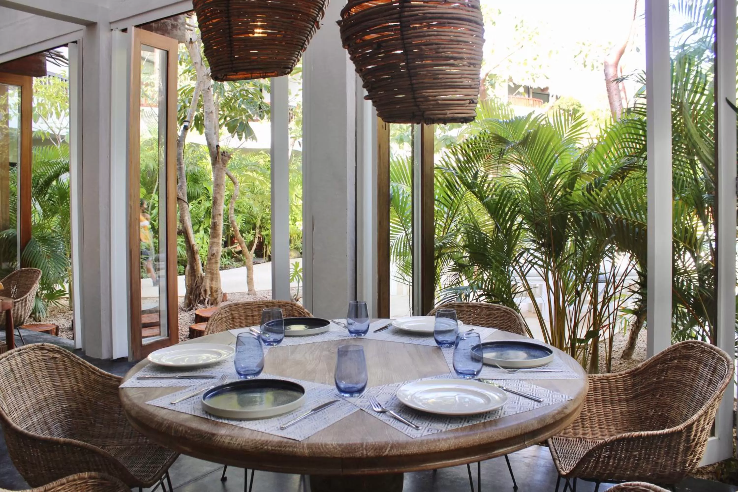 Restaurant/places to eat in Kimpton Aluna Resort Tulum by IHG