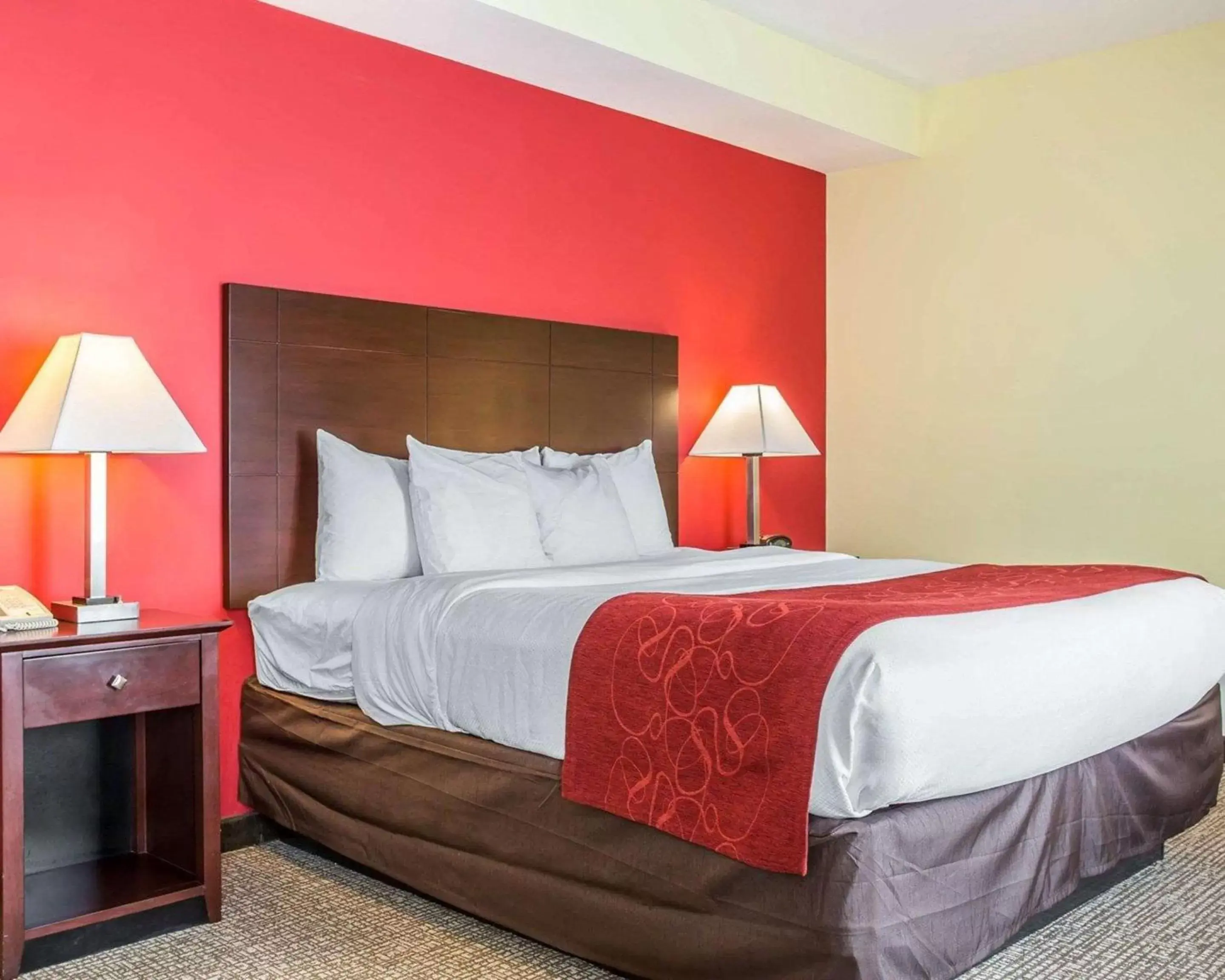 Bedroom, Bed in Comfort Suites Rock Hill Manchester Meadows Area