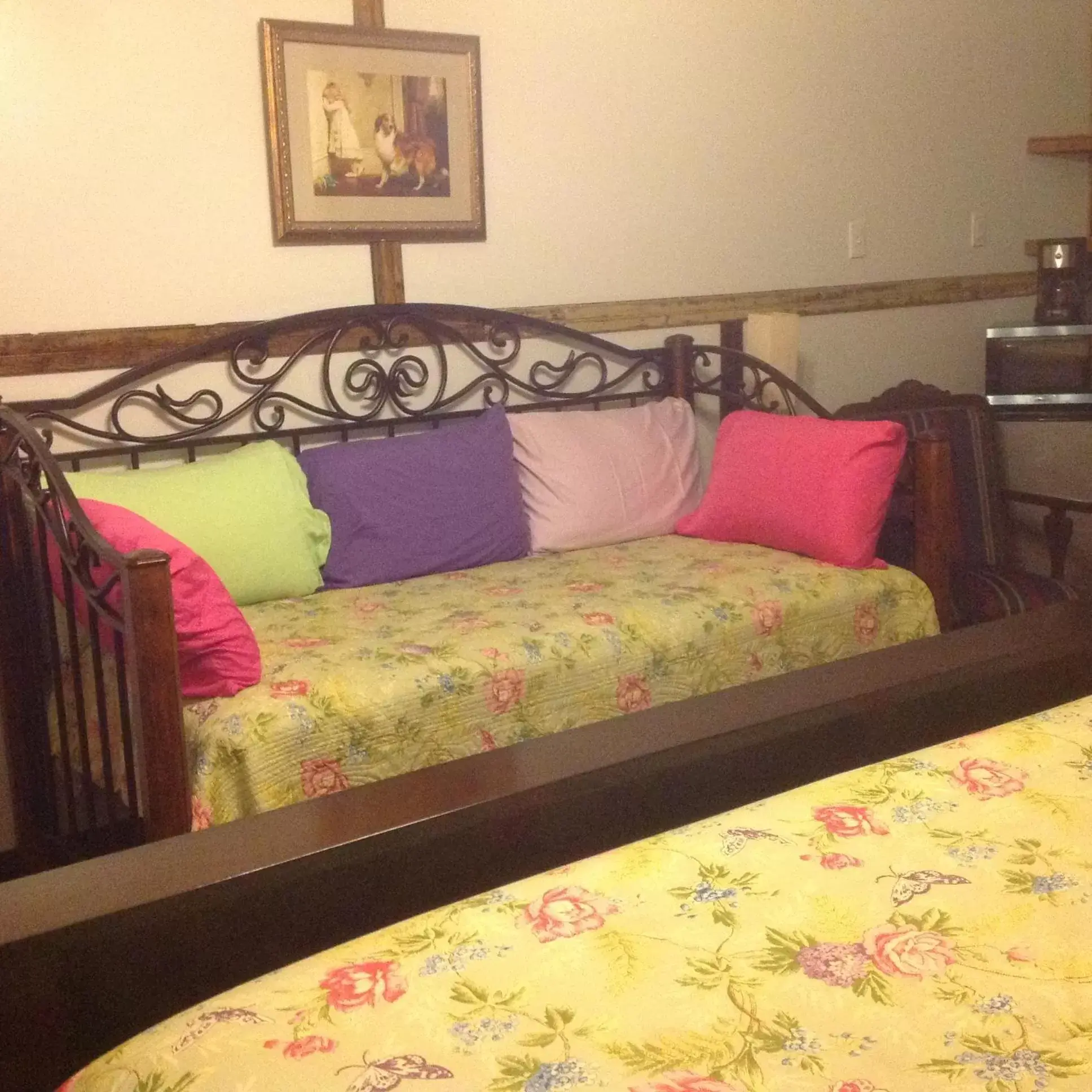 Bed in The Main Street Hotel