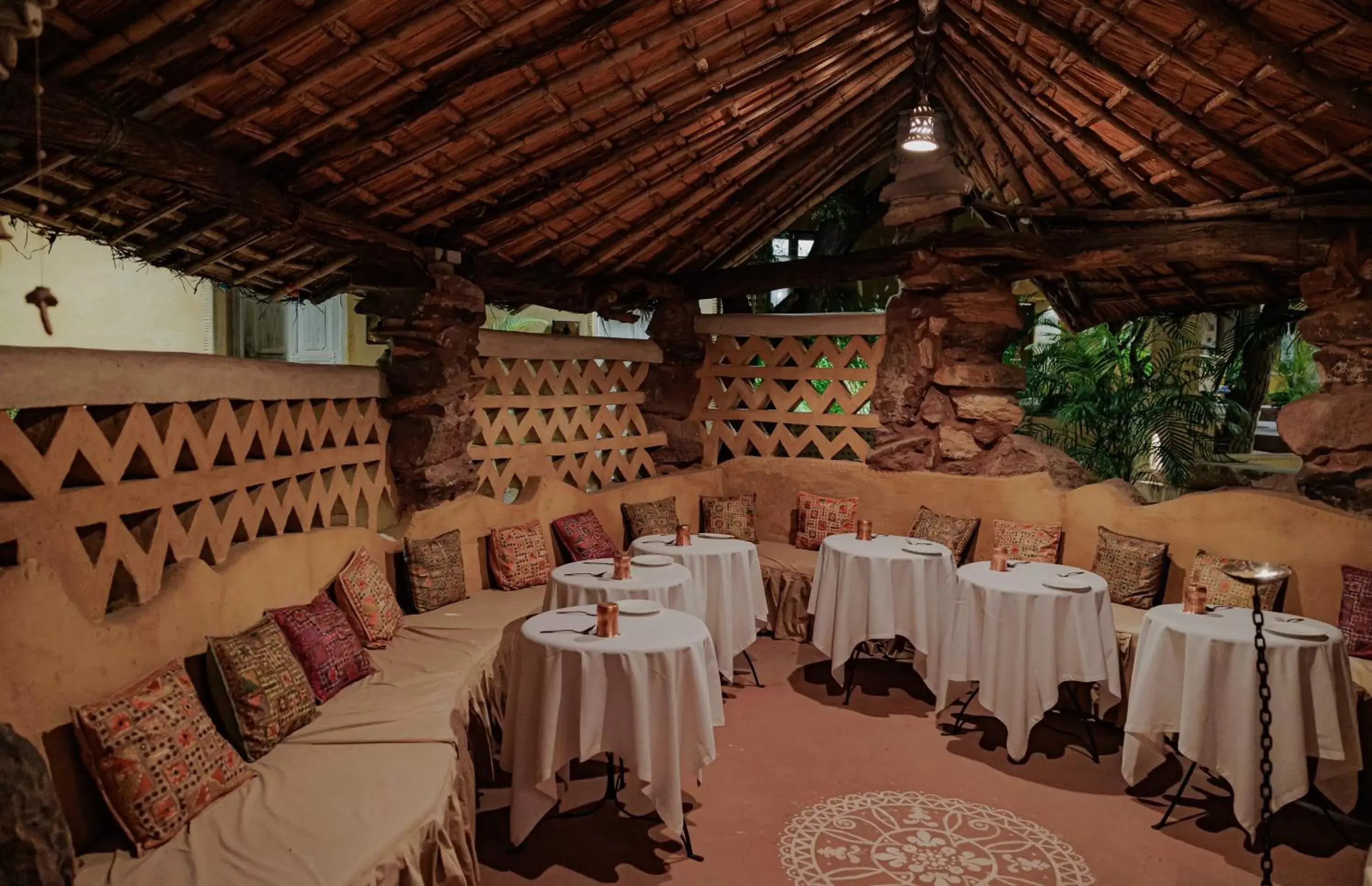 Restaurant/places to eat in Ajit Bhawan - A Palace Resort Restaurant/places to eat in Ajit Bhawan - A Palace Resort