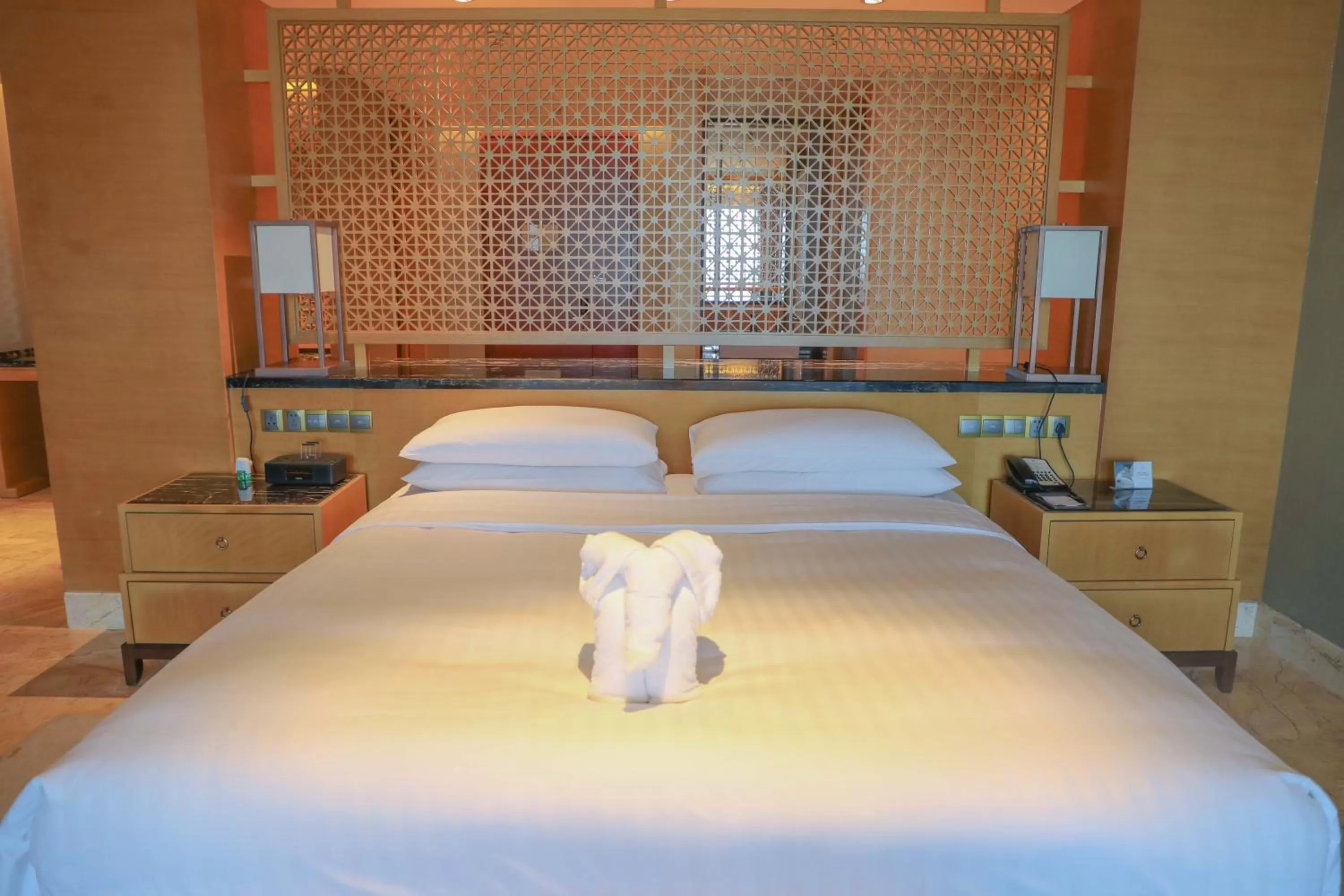 Bed in Haikou Marriott Hotel