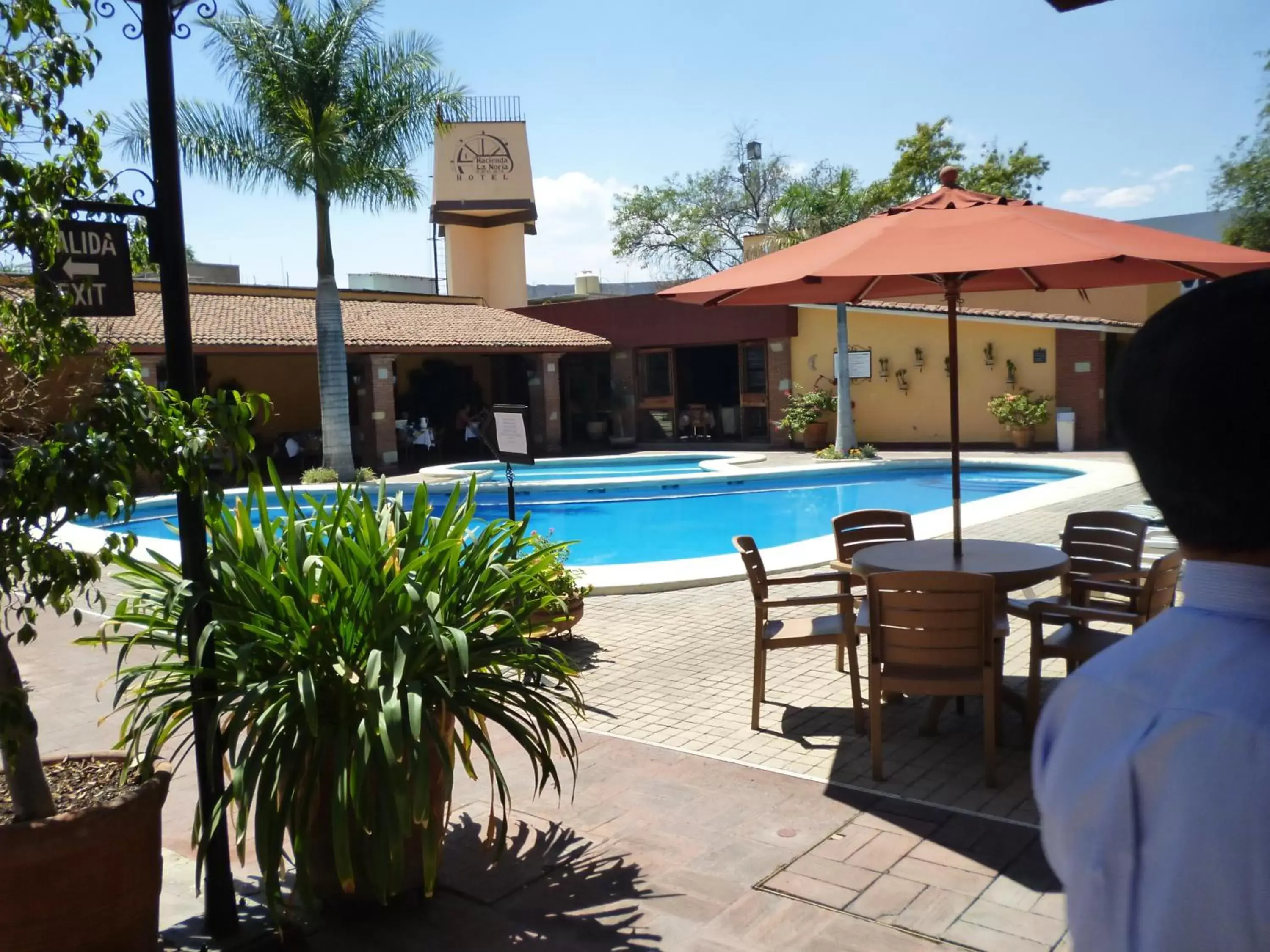 Swimming Pool in Hotel Hacienda