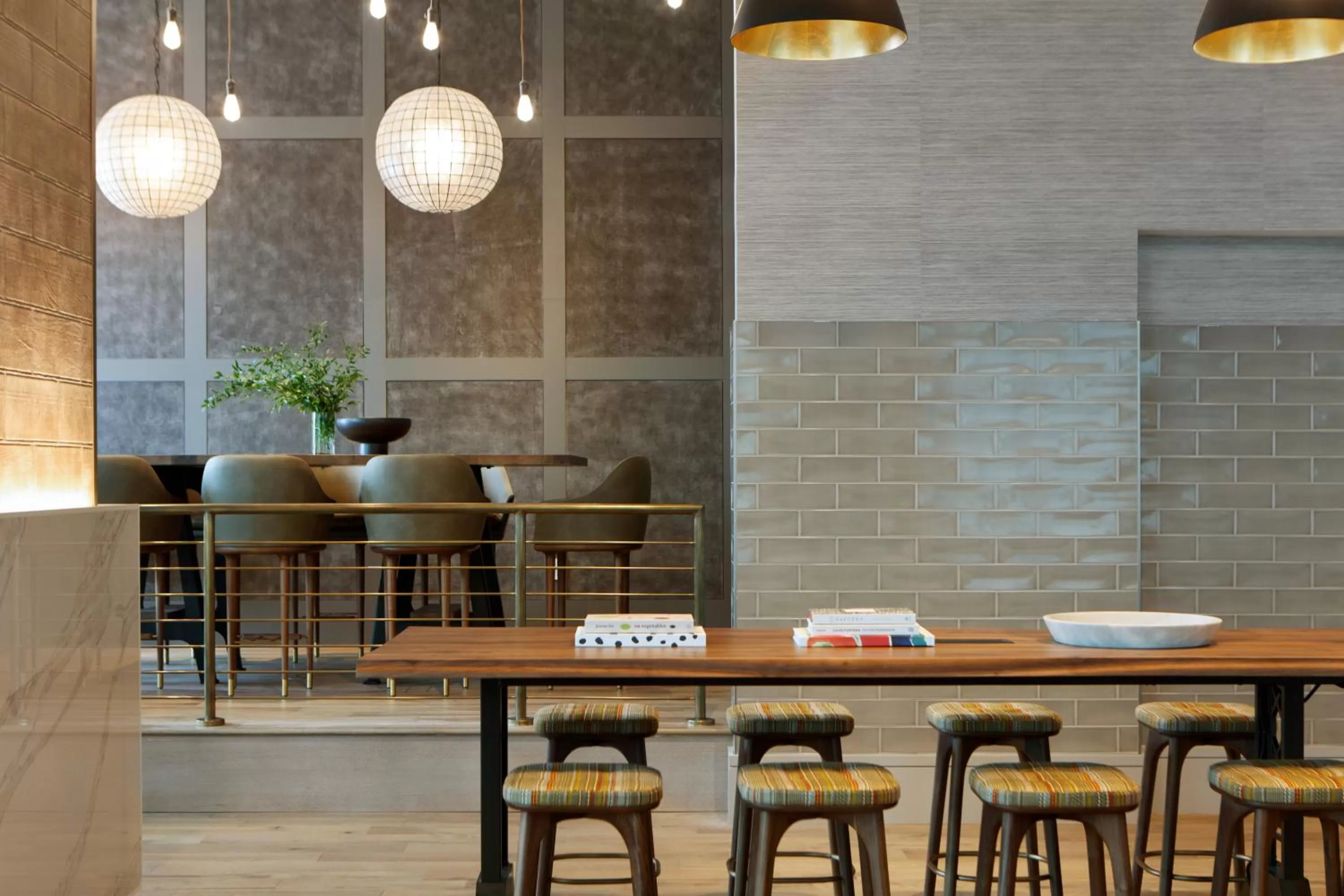 Restaurant/places to eat in Kimpton Hotel Arras by IHG