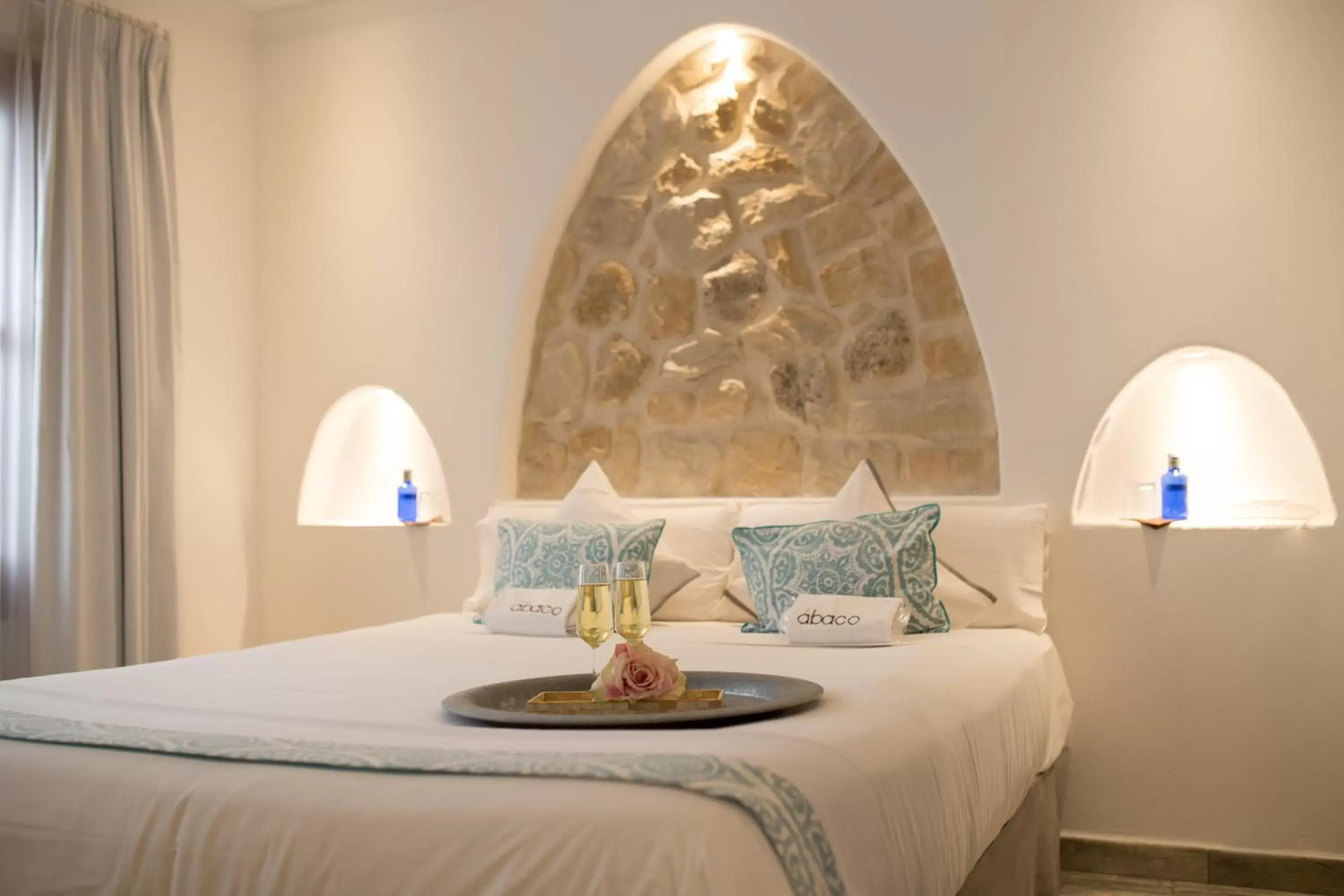 Bed in Hotel Abaco Altea