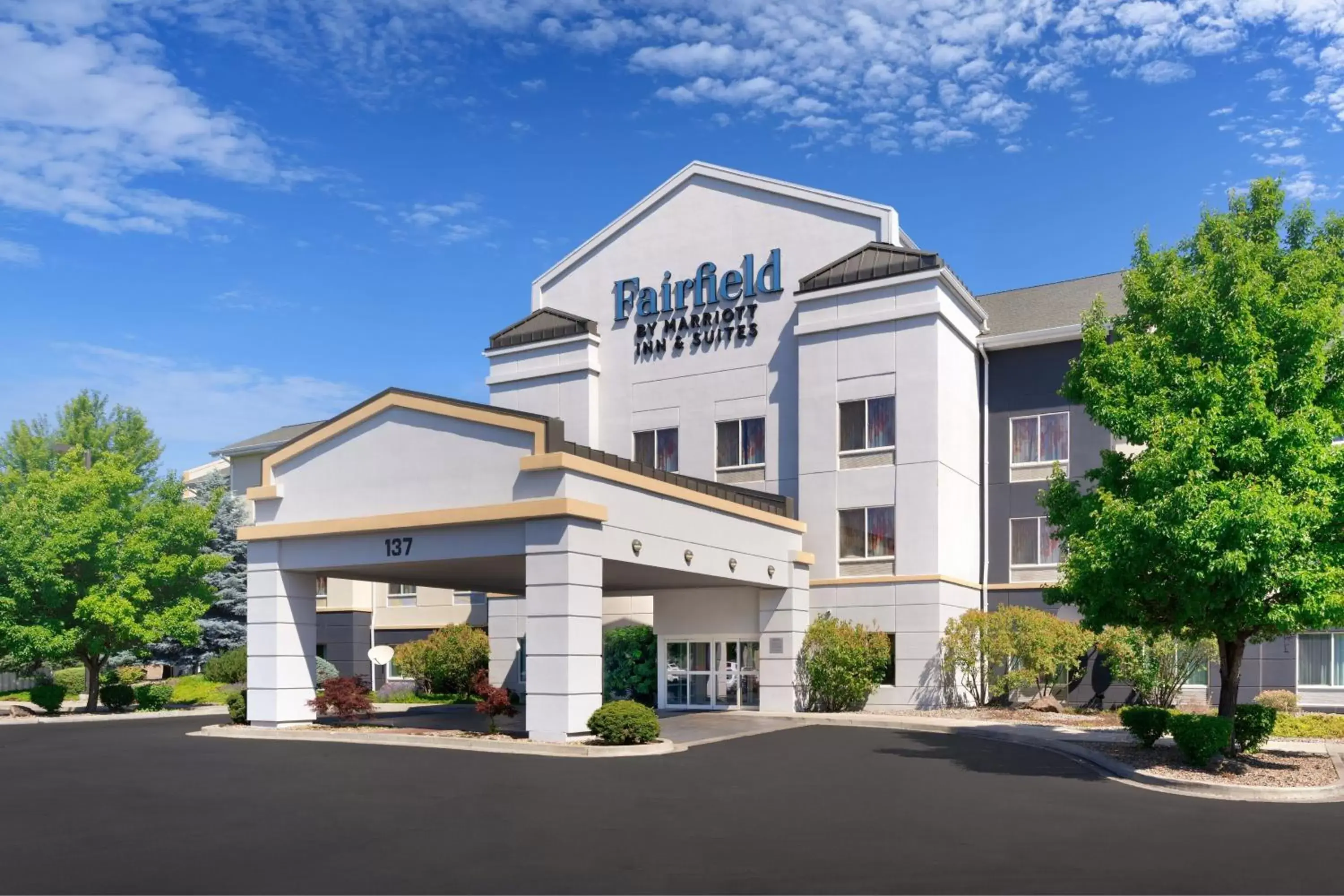 Property Building in Fairfield Inn & Suites by Marriott Yakima