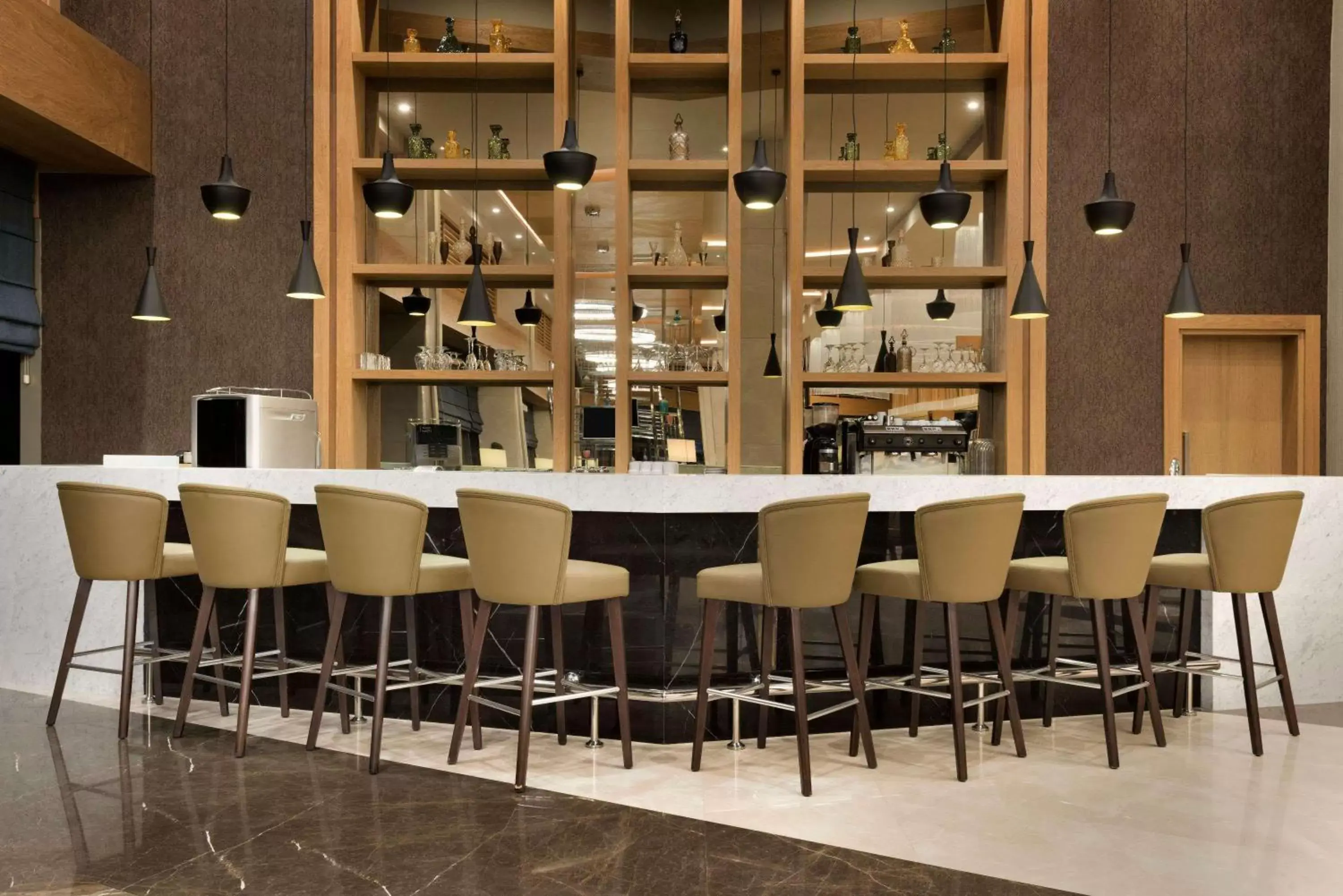 Lobby or reception, Lounge/Bar in Ramada Plaza By Wyndham Konya