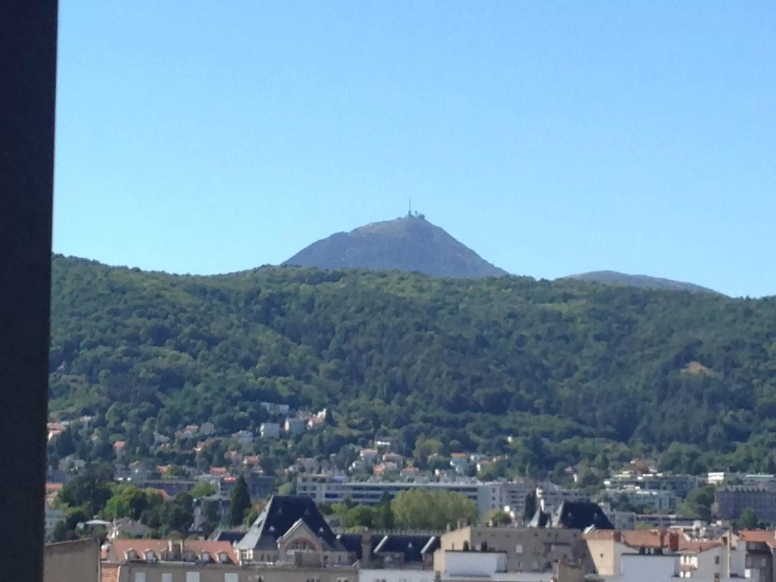View (from property/room), Mountain View in Apparthotel Privilodges Carré de Jaude