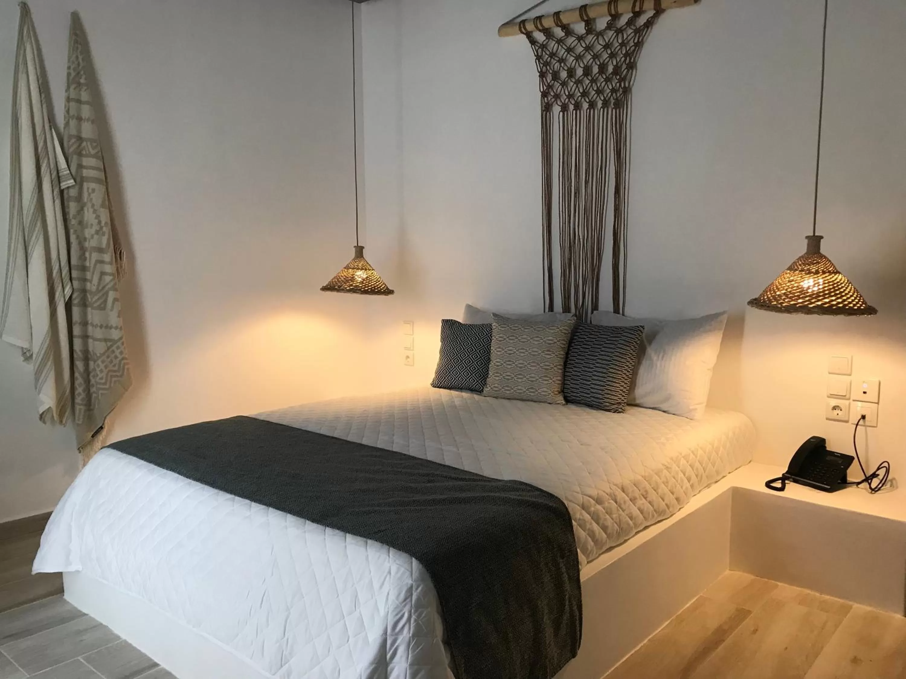 Bed in AELLIA HOTEL & SUITES LEROS