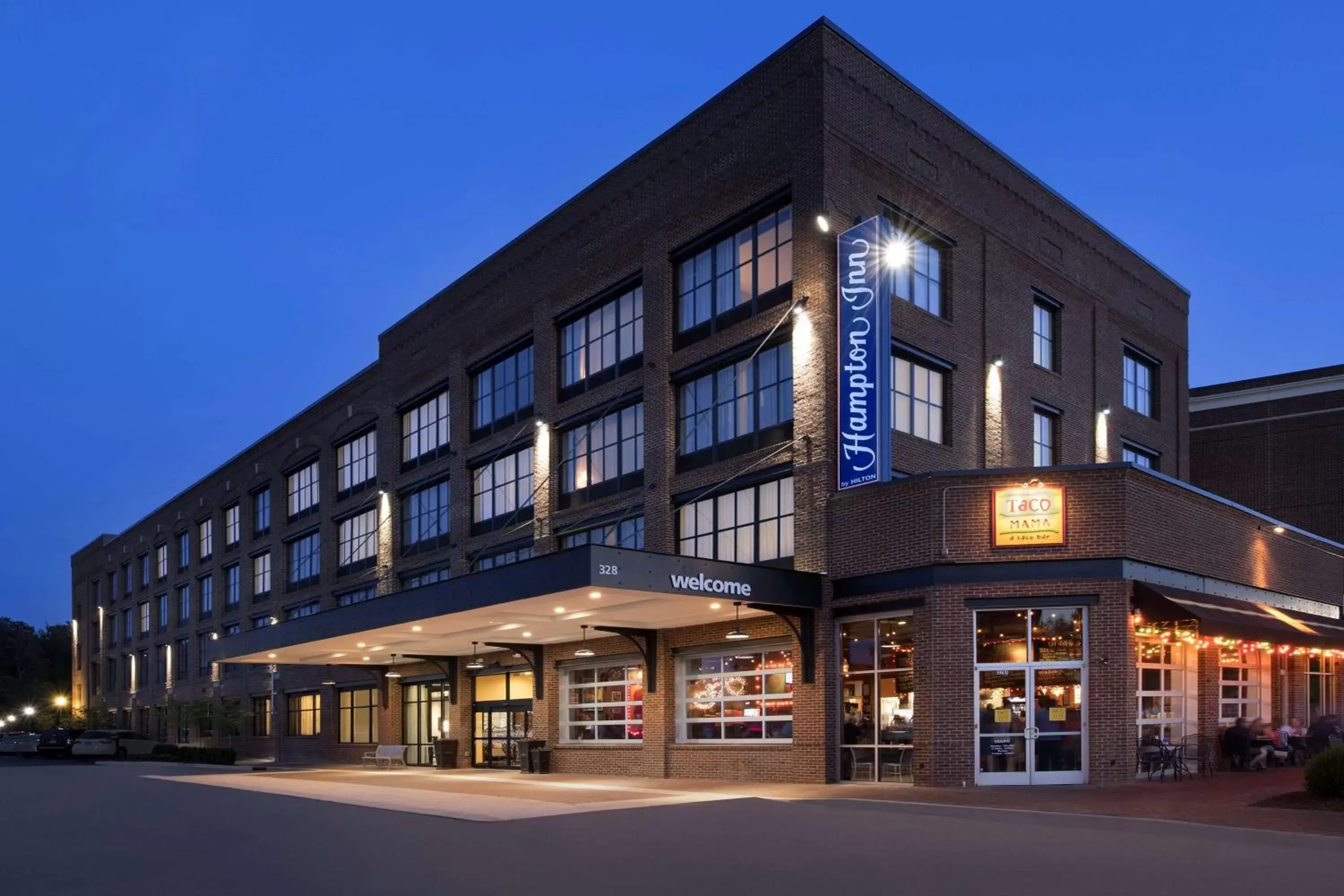 Property Building in Hampton Inn Huntsville/Village of Providence, AL