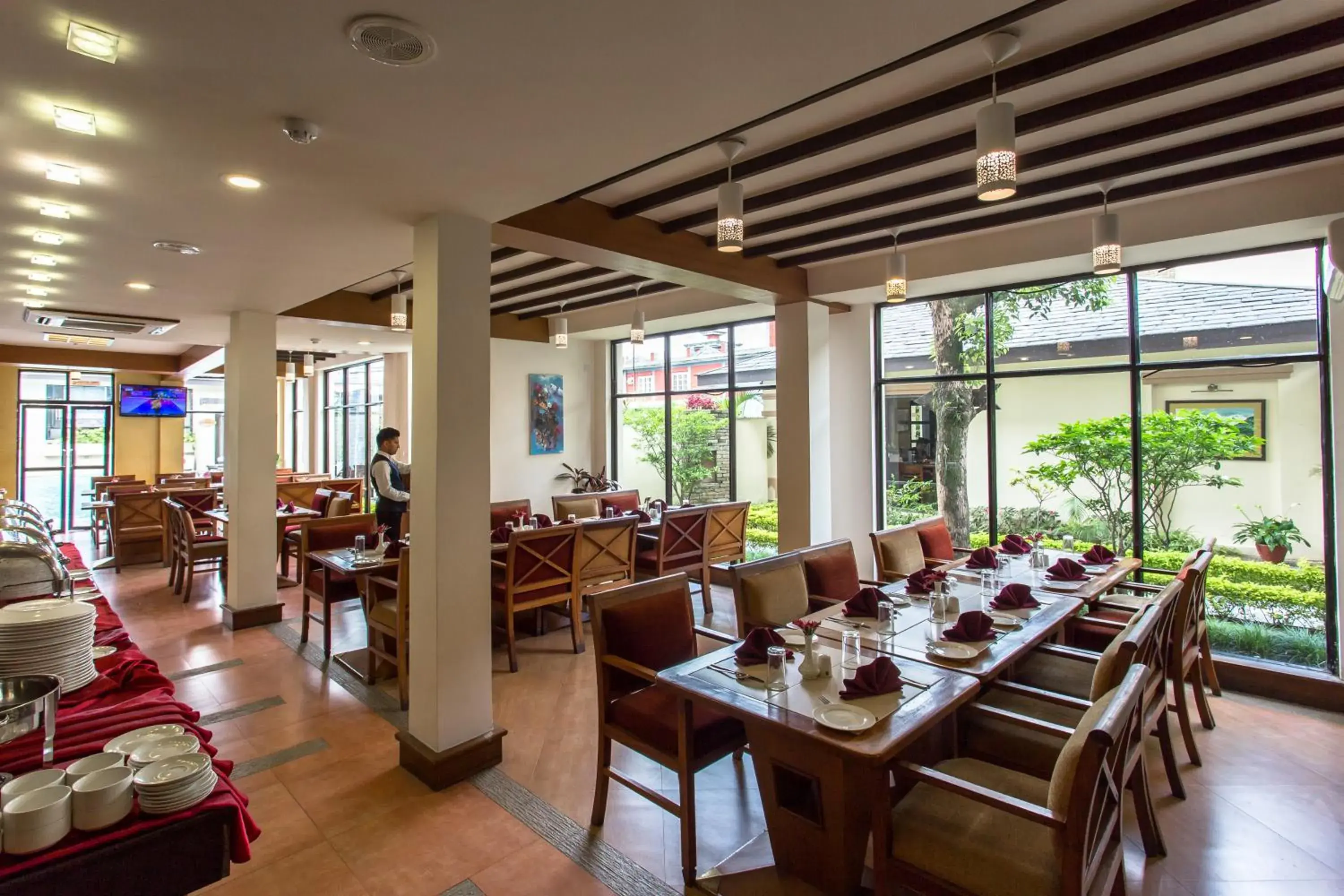 Restaurant/Places to Eat in Atithi Resort & Spa