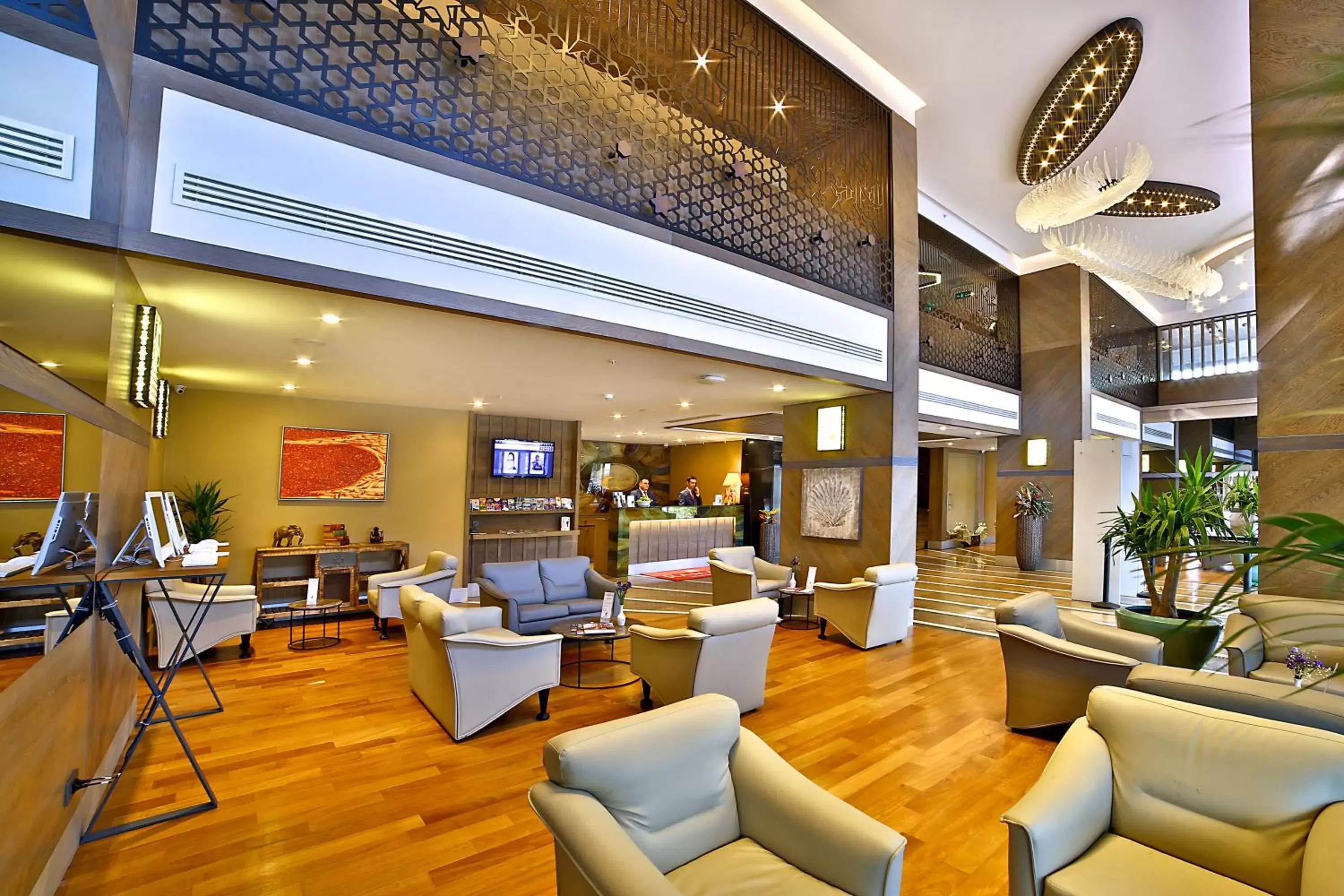 Lobby or reception, Lounge/Bar in Ramada by Wyndham Istanbul Old City