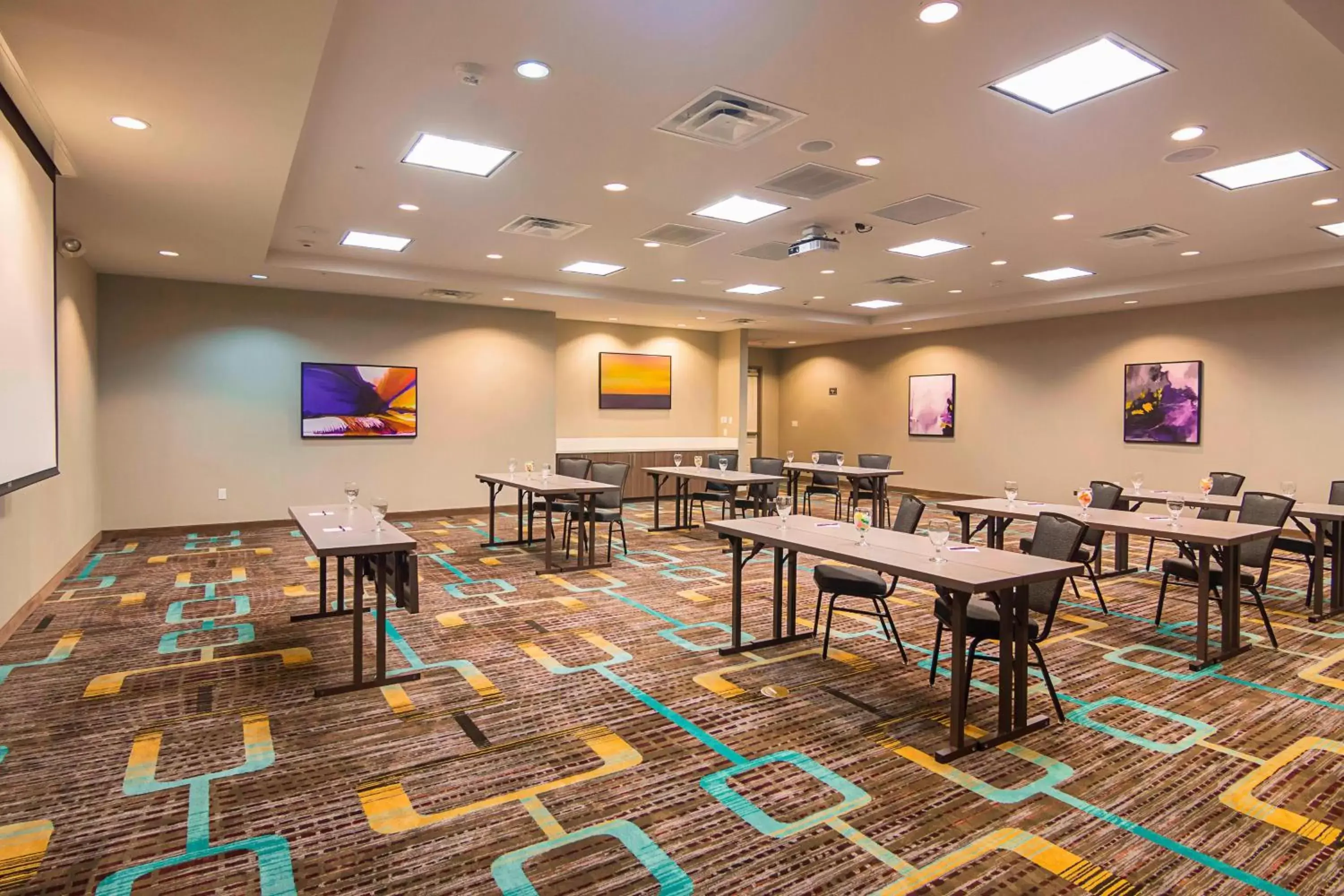 Meeting/conference room, Restaurant/Places to Eat in Residence Inn by Marriott Denton