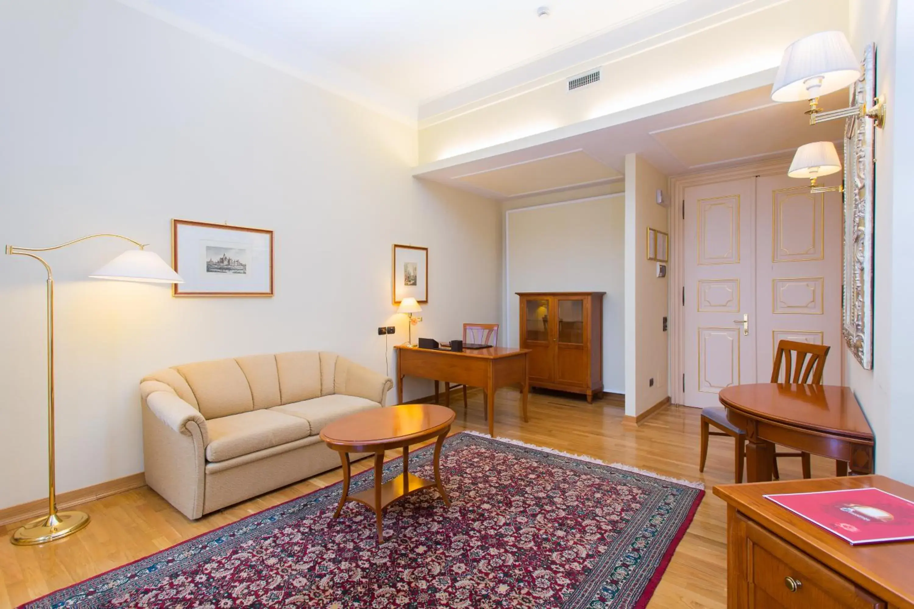 Living room, Seating Area in Grand Hotel Entourage - Palazzo Strassoldo