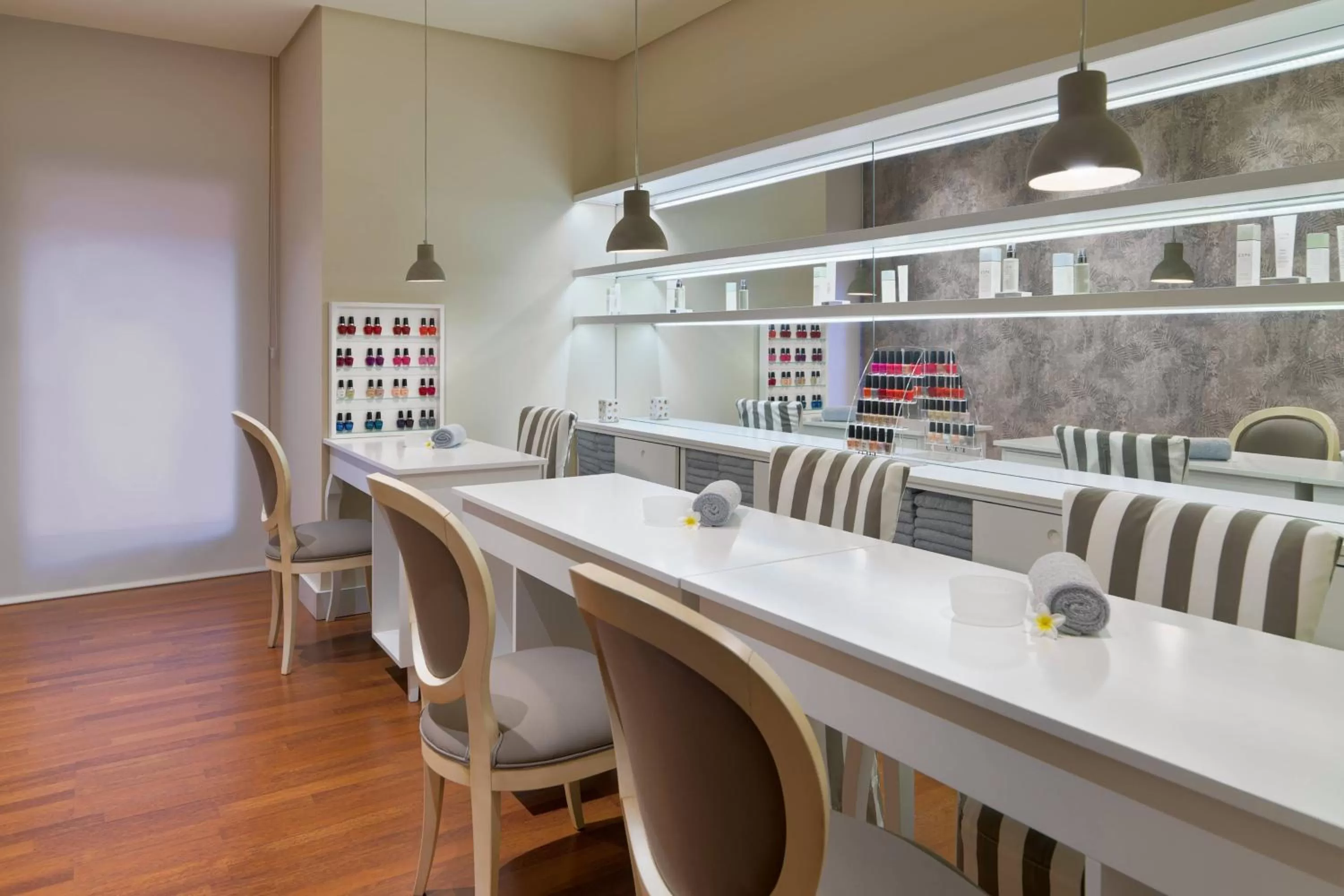 Lounge or bar in The Ritz-Carlton Tenerife, Abama