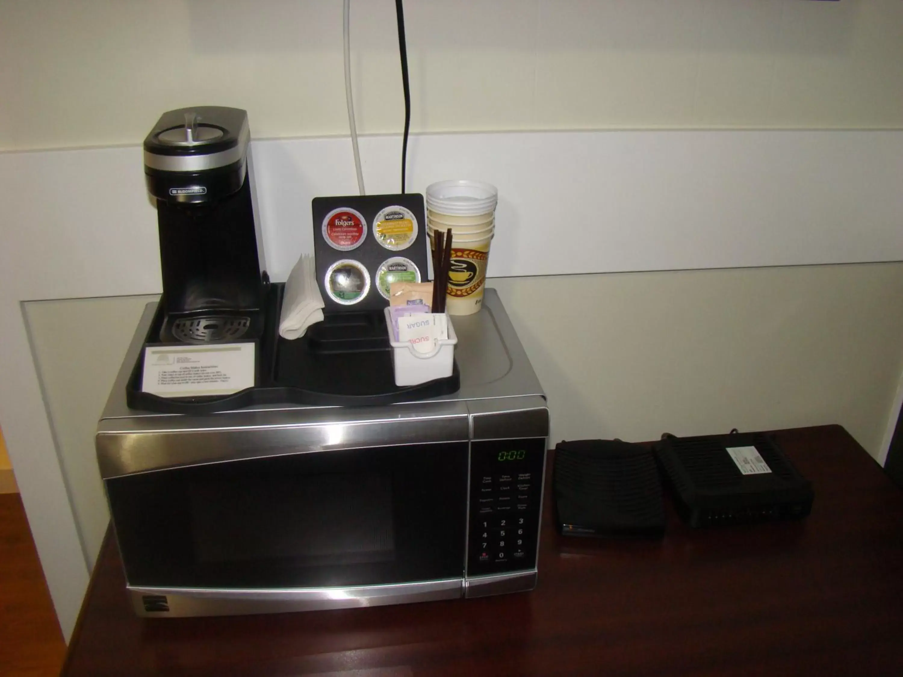 Coffee/tea facilities in Paddock Inn