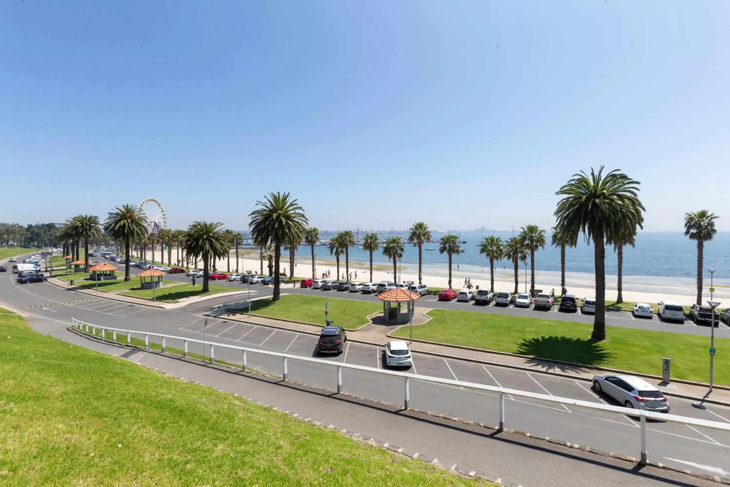 Beach in Vue Apartments Geelong