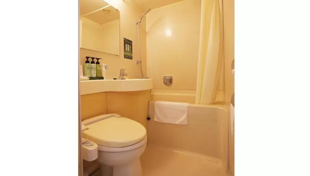 Bathroom in Smile Hotel Sugamo