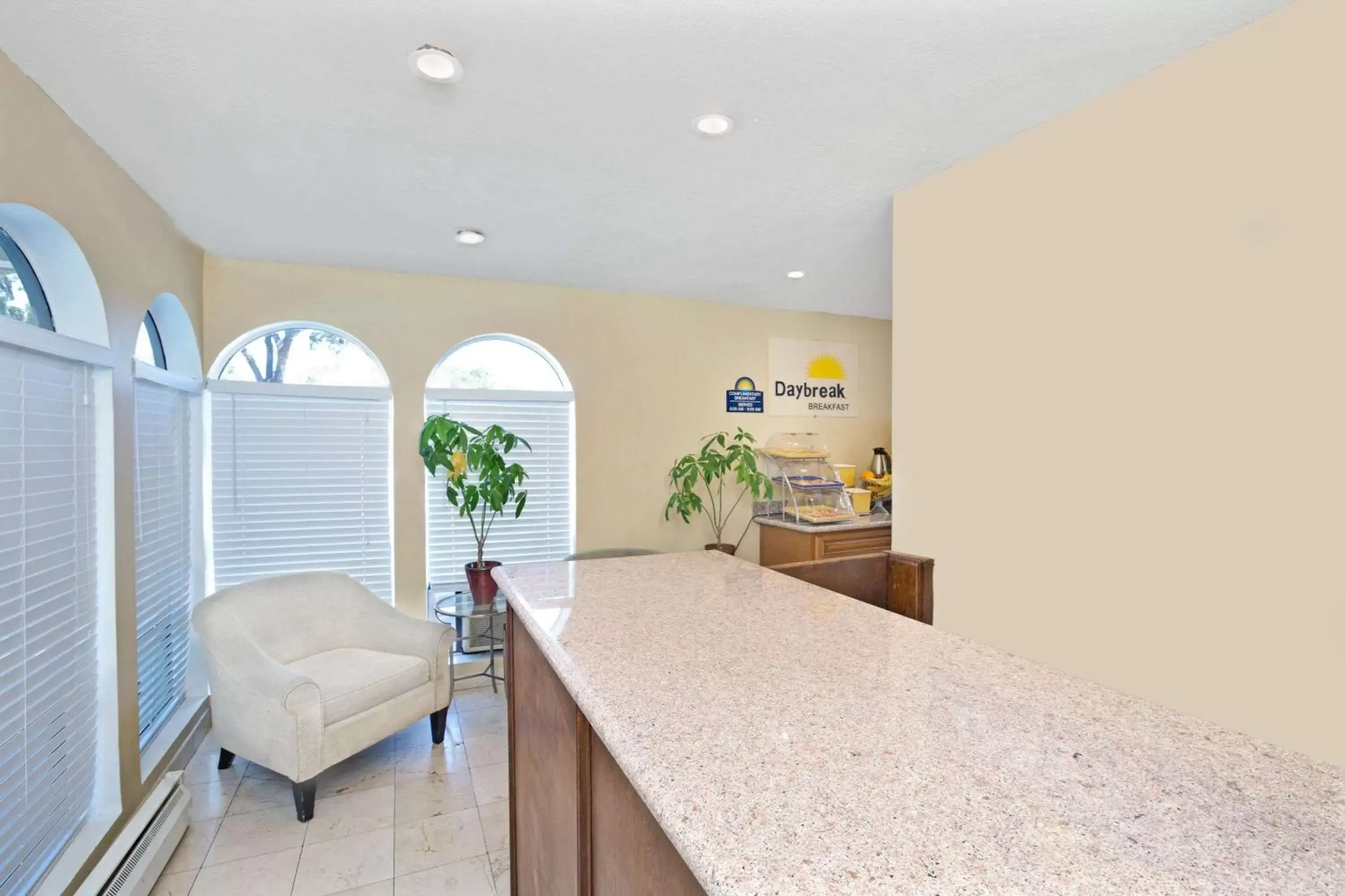 Lobby or reception in Days Inn by Wyndham San Jose Convention Center