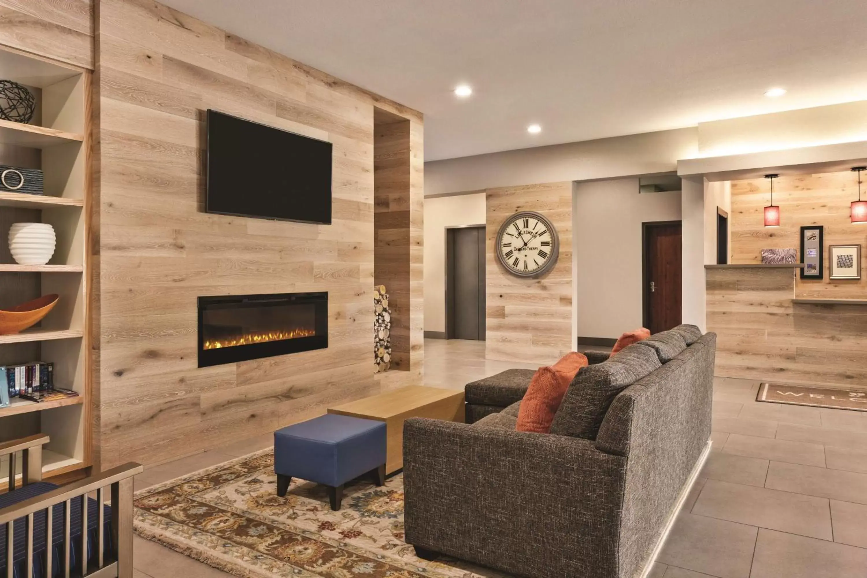 Lobby or reception, Seating Area in Country Inn & Suites by Radisson, Byram/Jackson South, MS