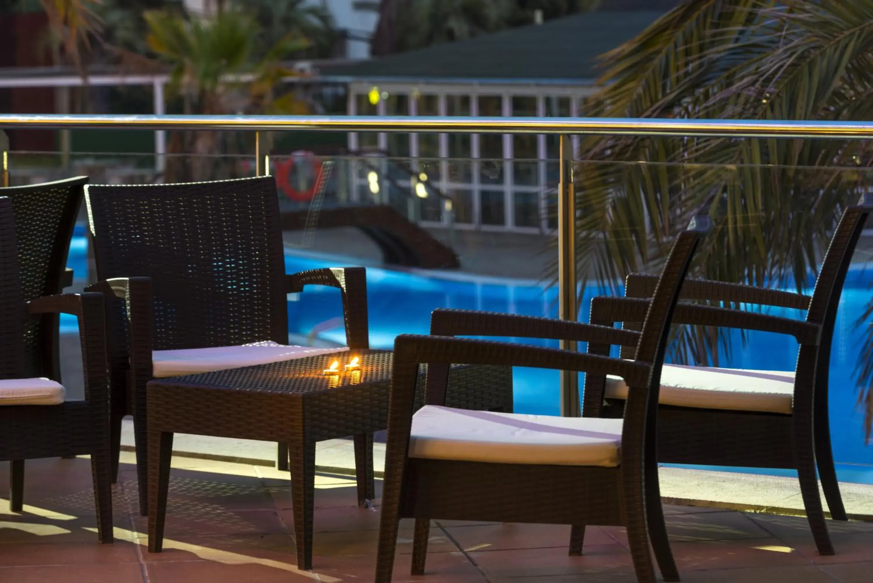 Lounge or bar, Pool View in Aparthotel Costa Encantada