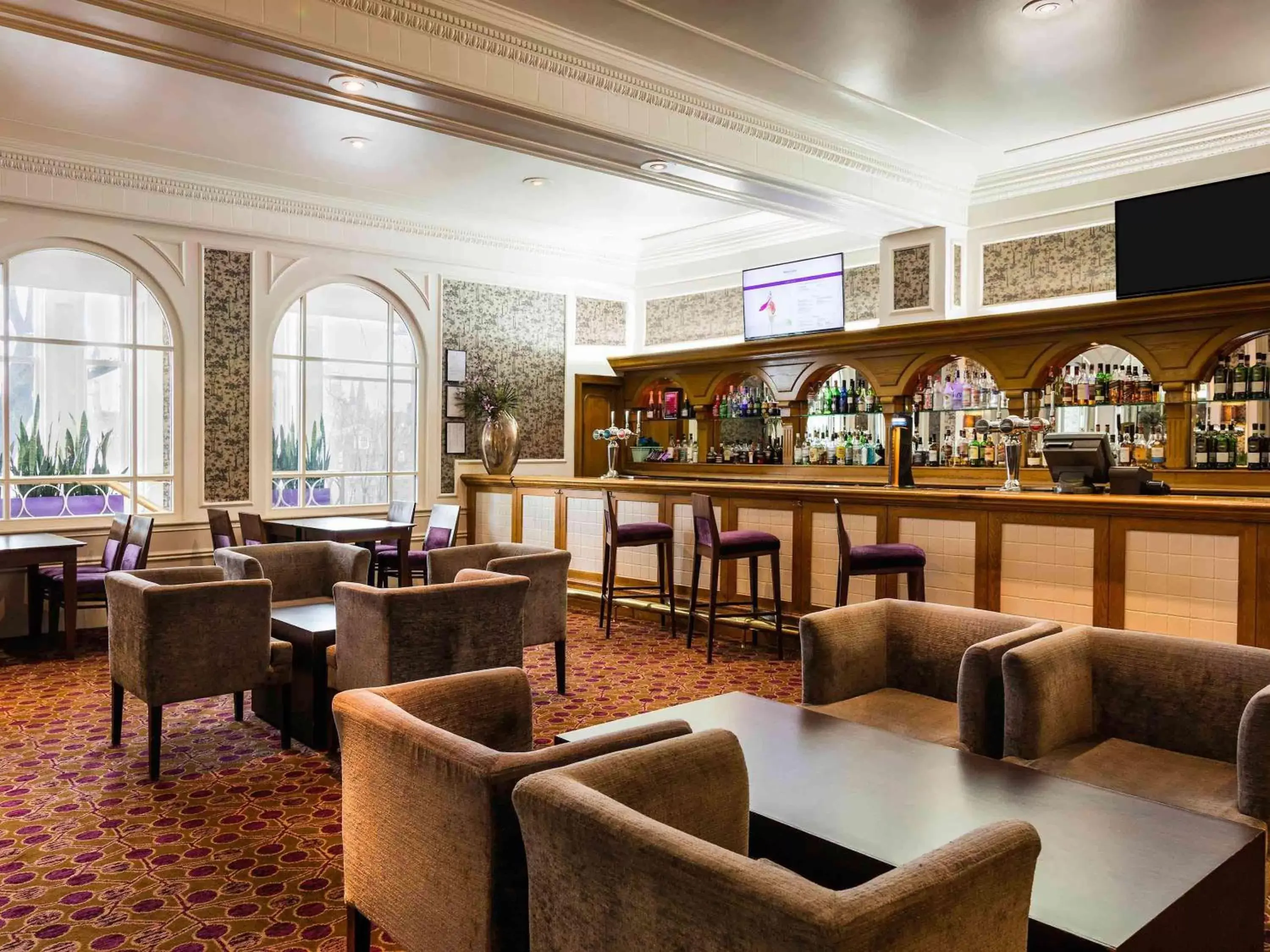 Restaurant/places to eat, Lounge/Bar in Mercure Aberdeen Caledonian Hotel