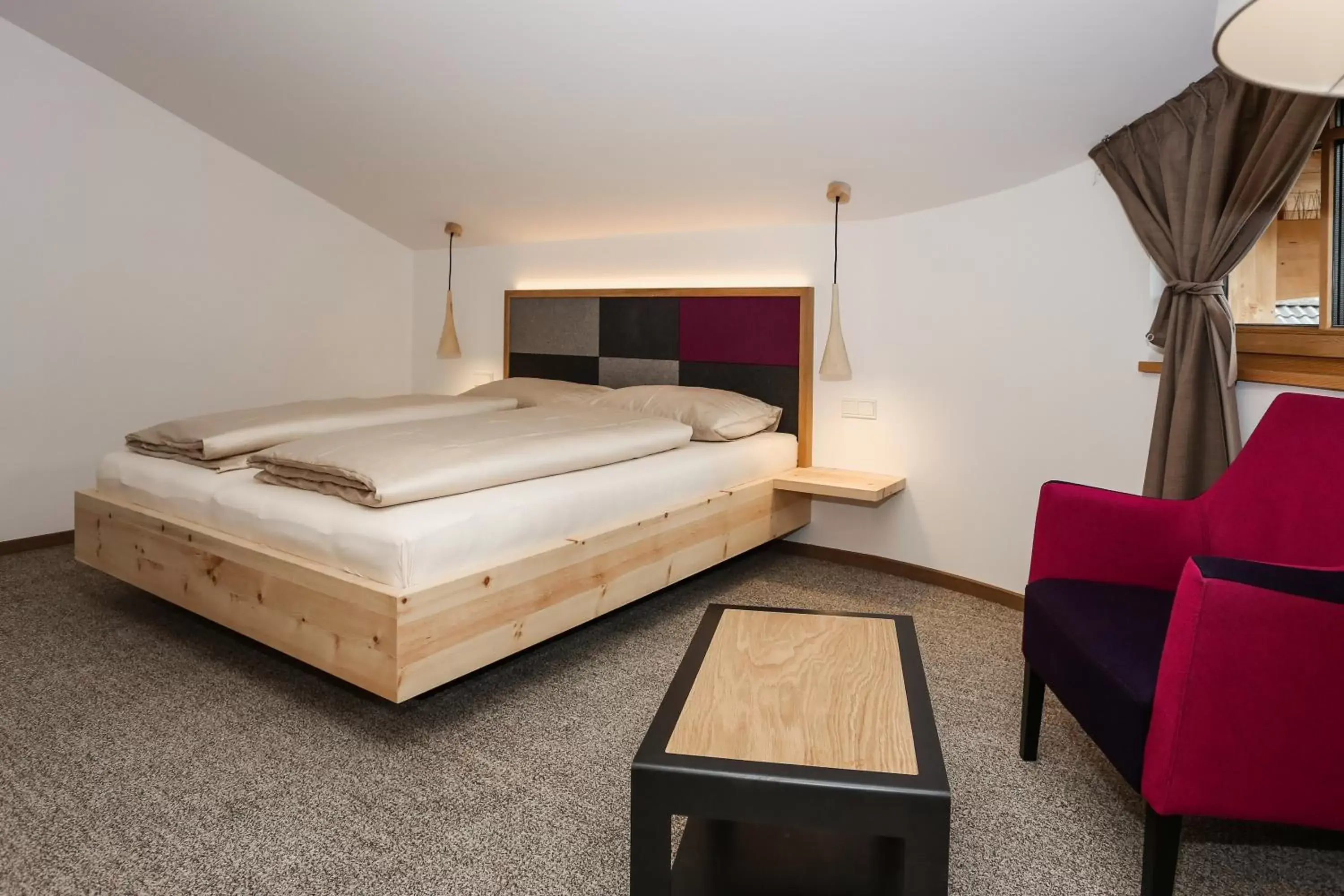 Bedroom, Bed in Hotel Gasthof Höllriegl