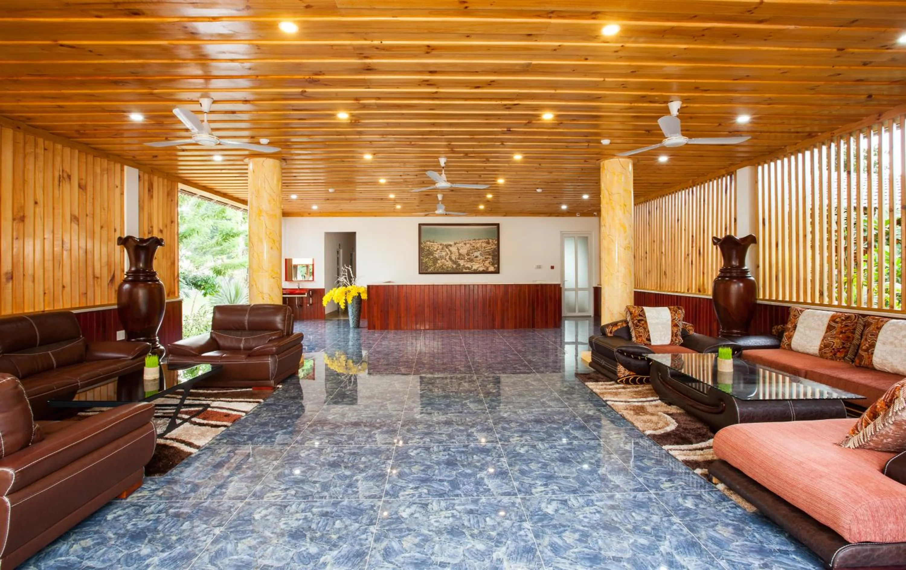 Lobby or reception in Elwood Premier Resort Phu Quoc