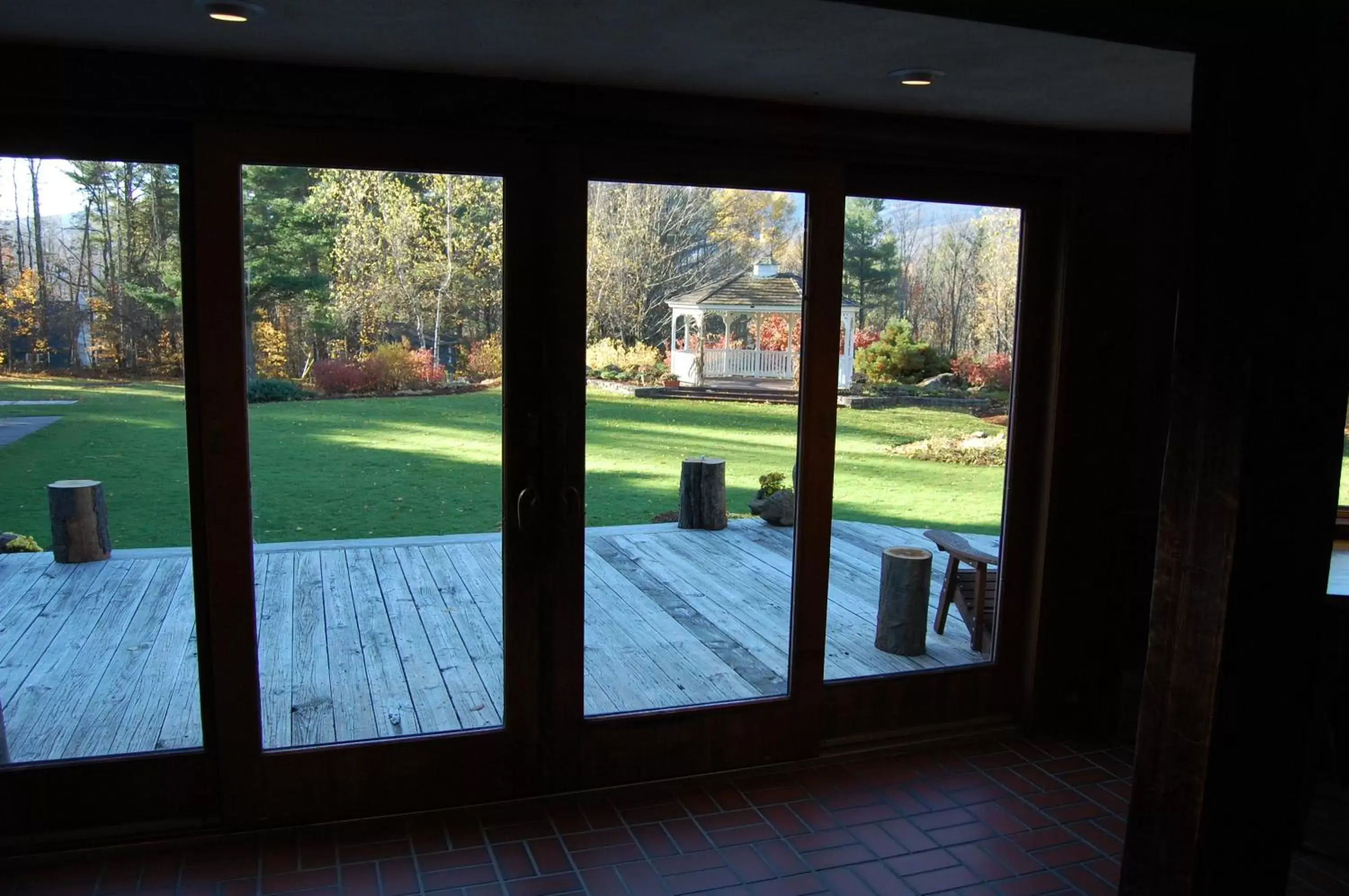 Communal lounge/ TV room in Summit Lodge