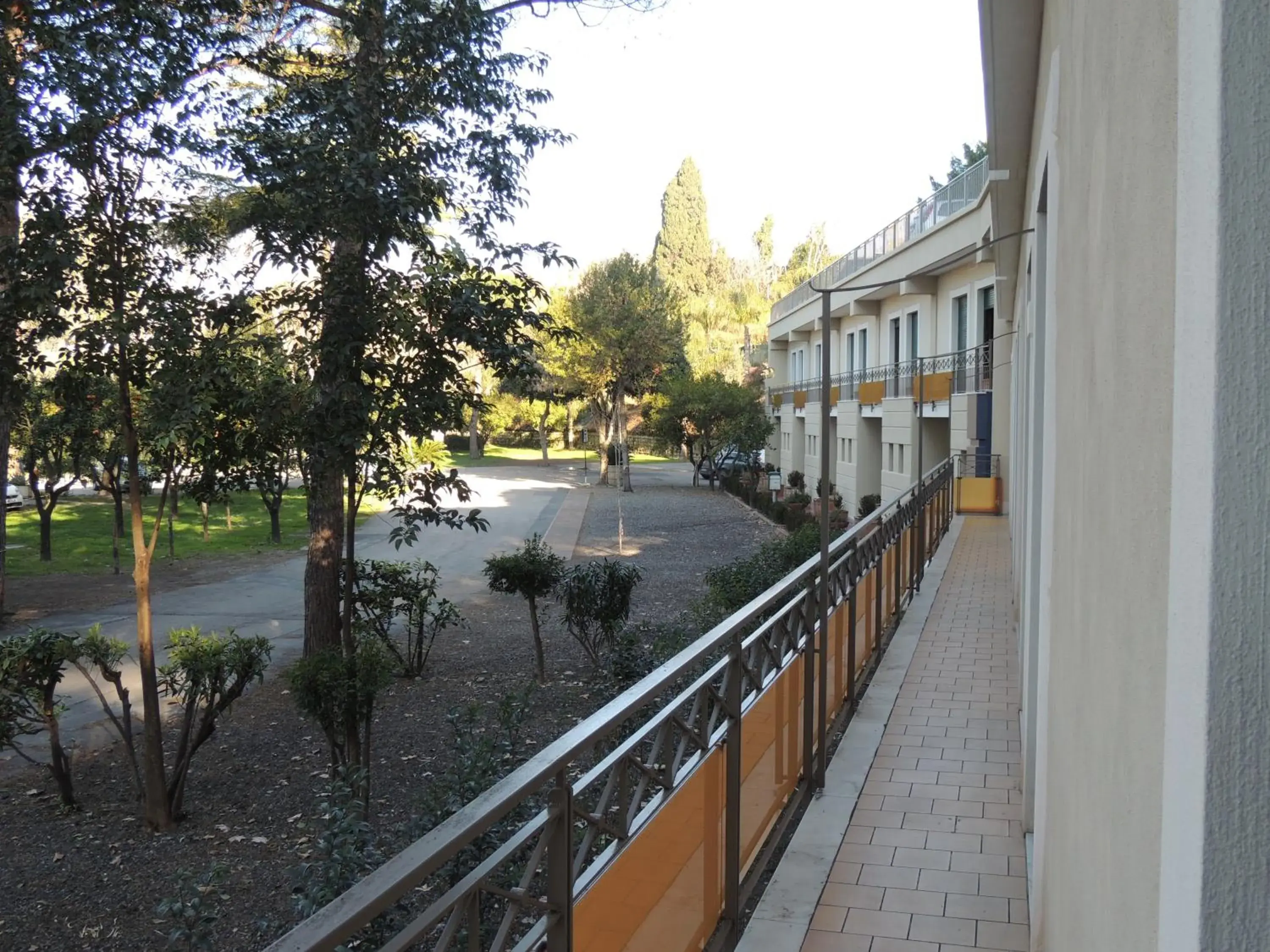 Garden view in Hotel Zeus