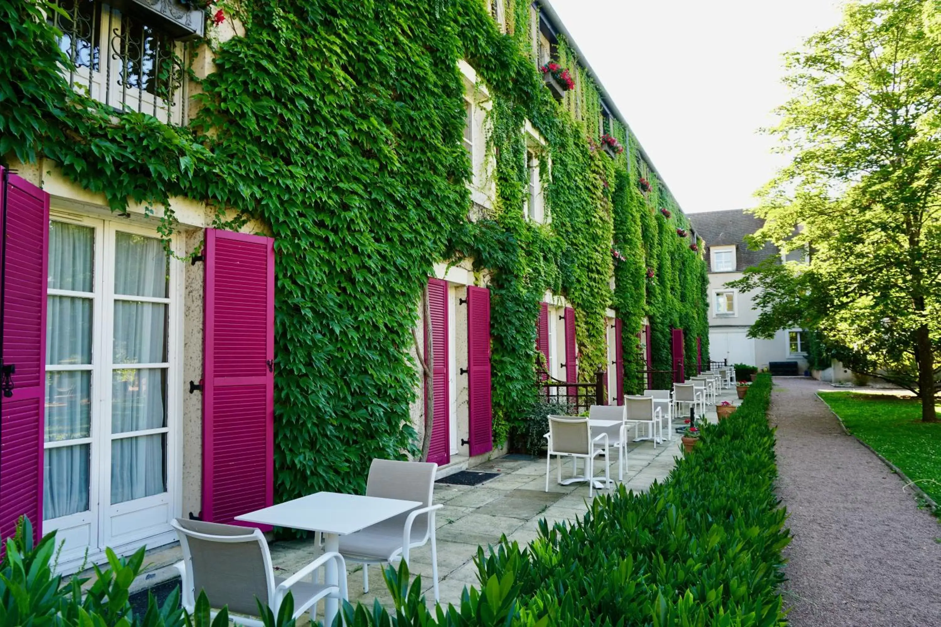 Patio in Le Manoir de Gressy