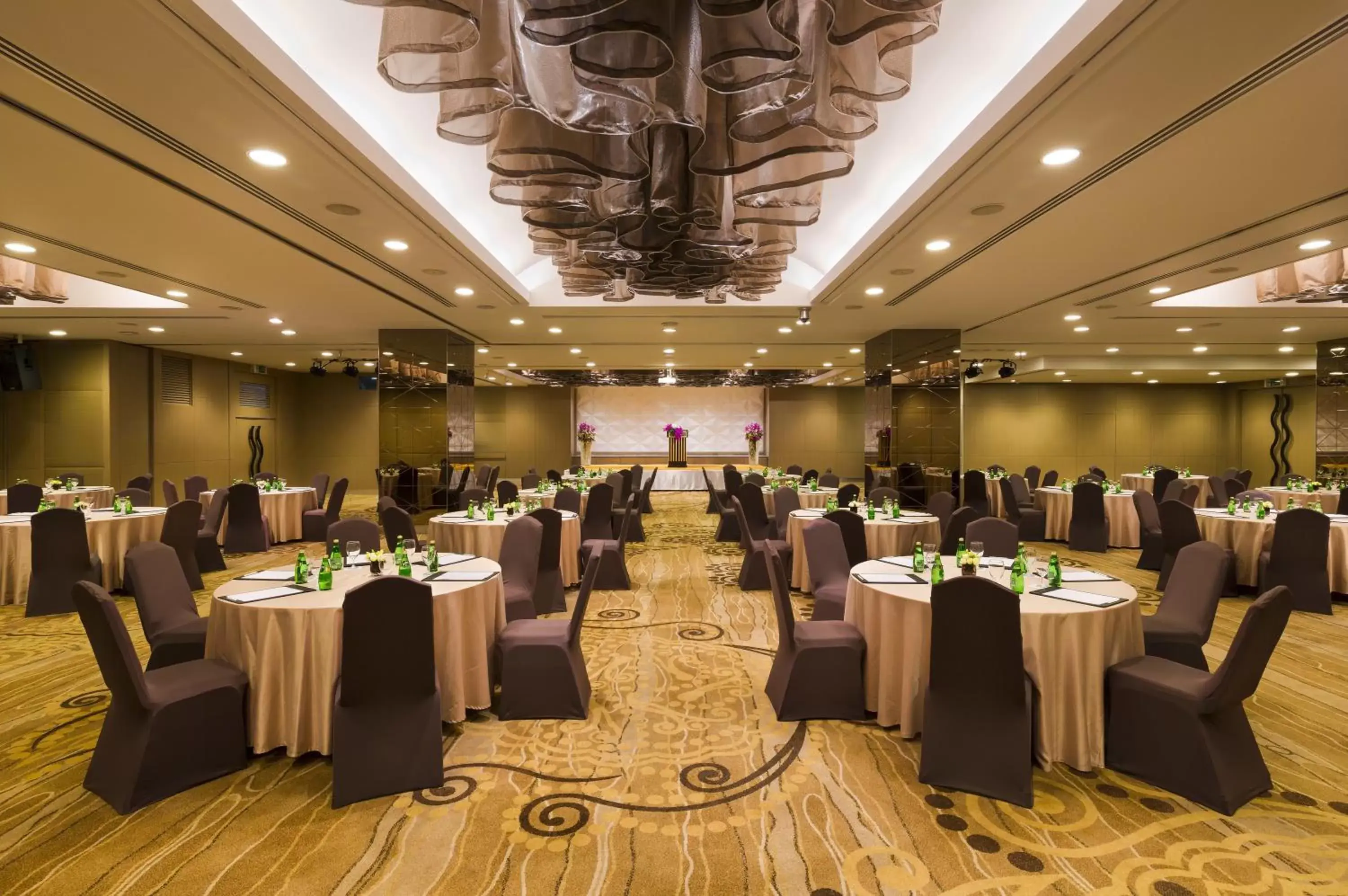 Banquet/Function facilities, Banquet Facilities in Grand Fortune Hotel Bangkok - SHA Extra Plus