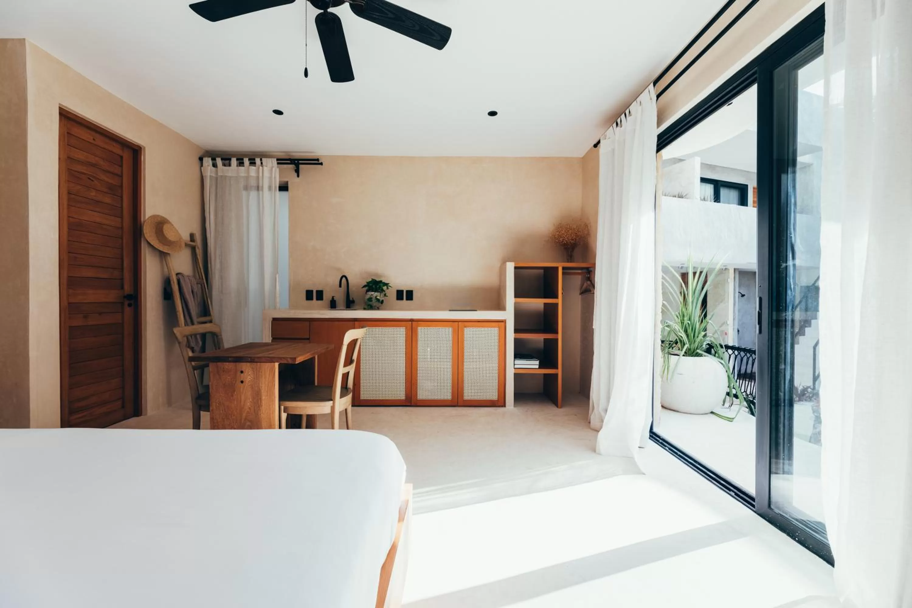 View (from property/room), Bed in Cucu Hotel El Cuyo