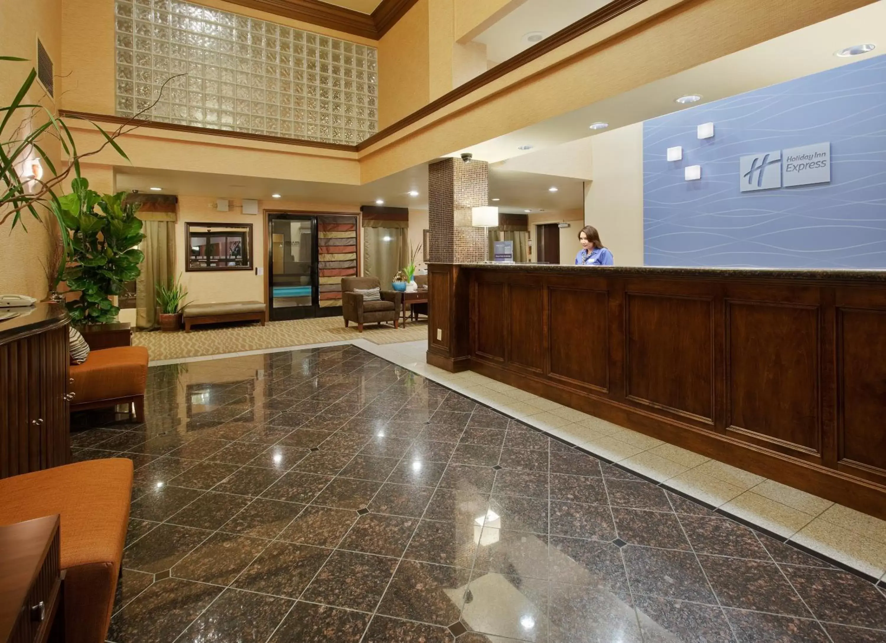 Property building, Lobby/Reception in Holiday Inn Express Hotel Union City San Jose, an IHG Hotel