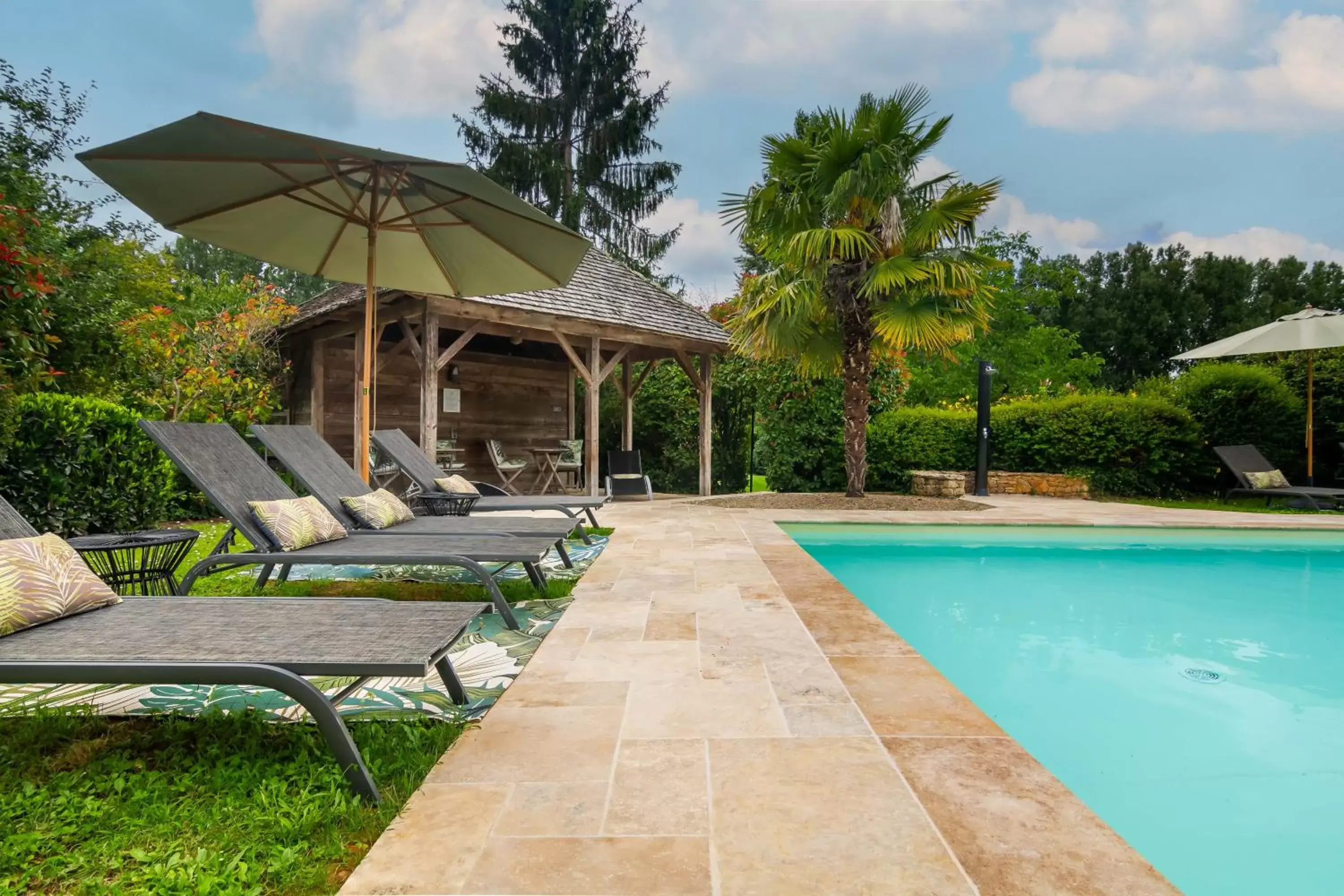 Swimming Pool in Le Clos Vallis