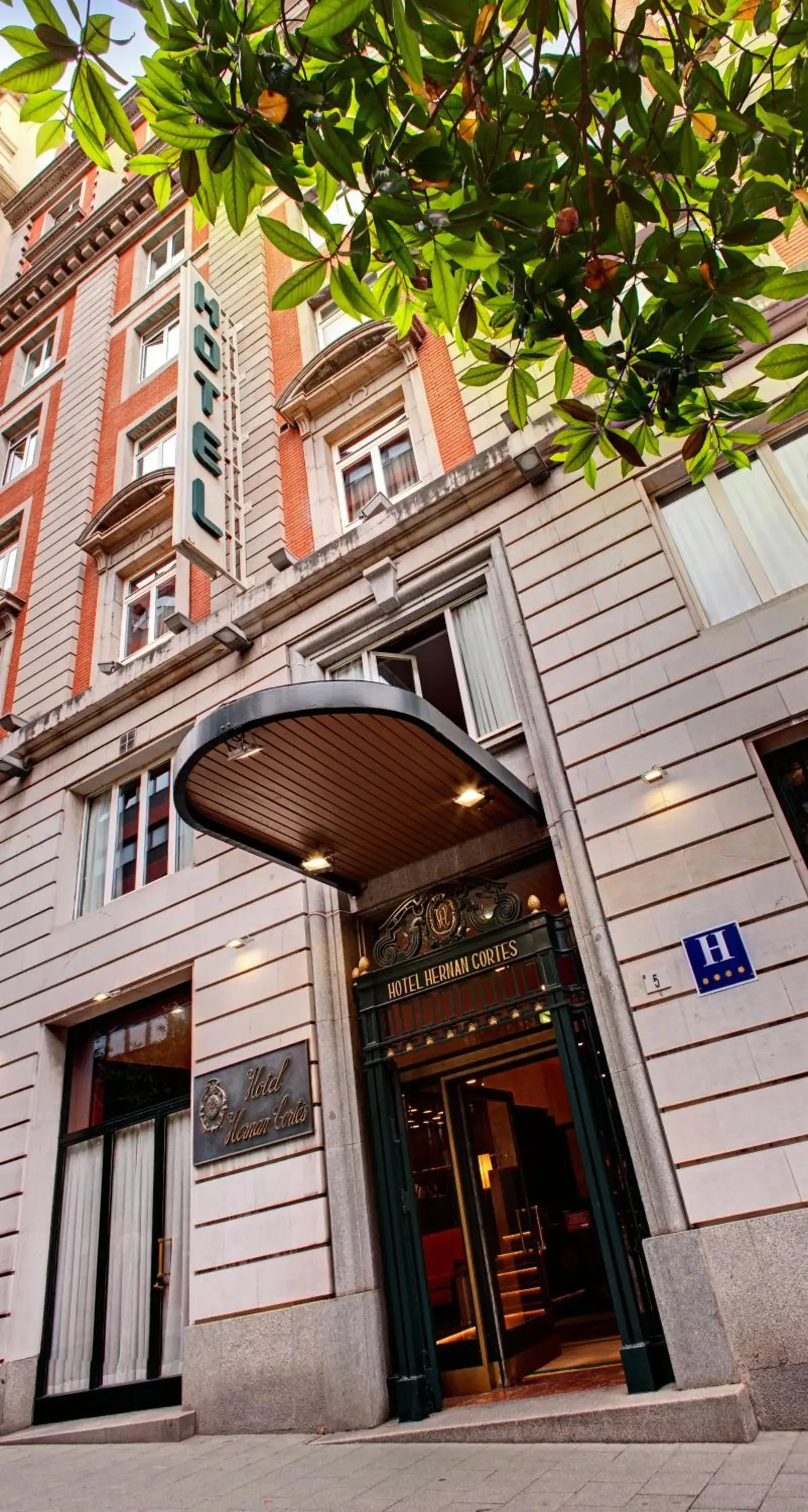 Property building in Hotel Hernán Cortés Property building in Hotel Hernán Cortés