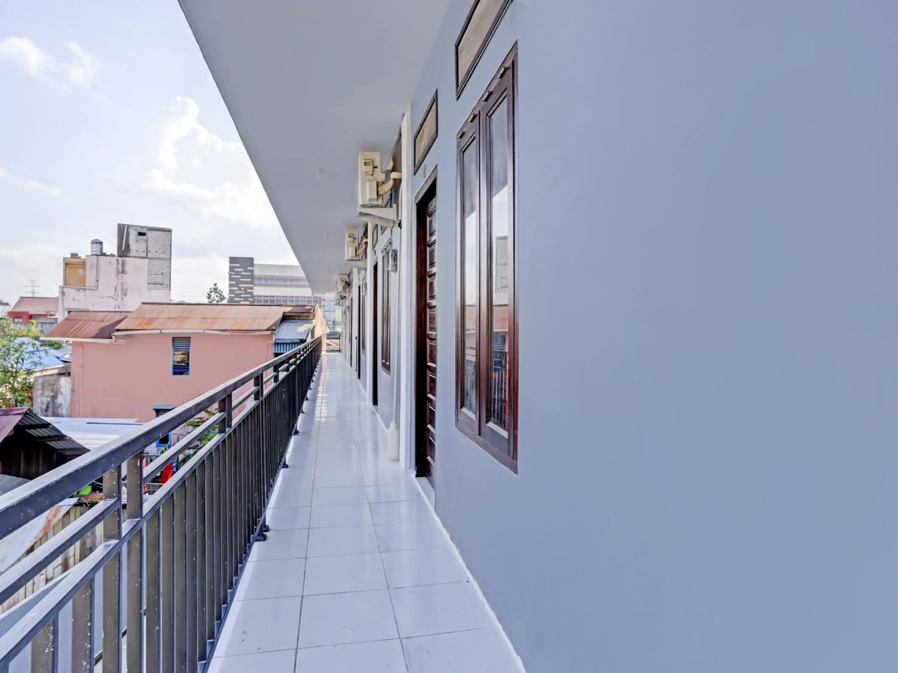 Balcony/Terrace in OYO 90550 Good Sleep 3 Samarinda