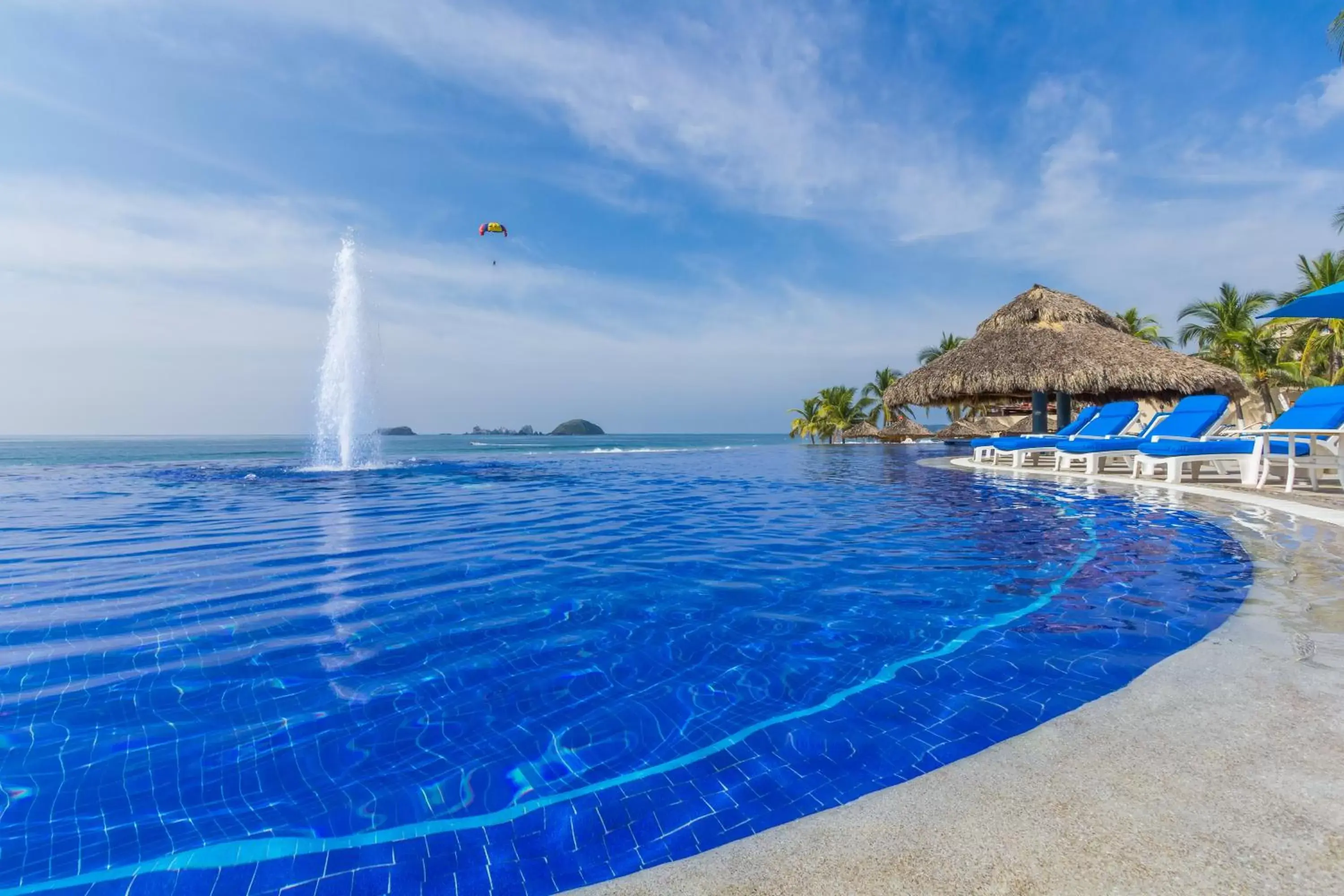 Swimming Pool in Posada Real Ixtapa