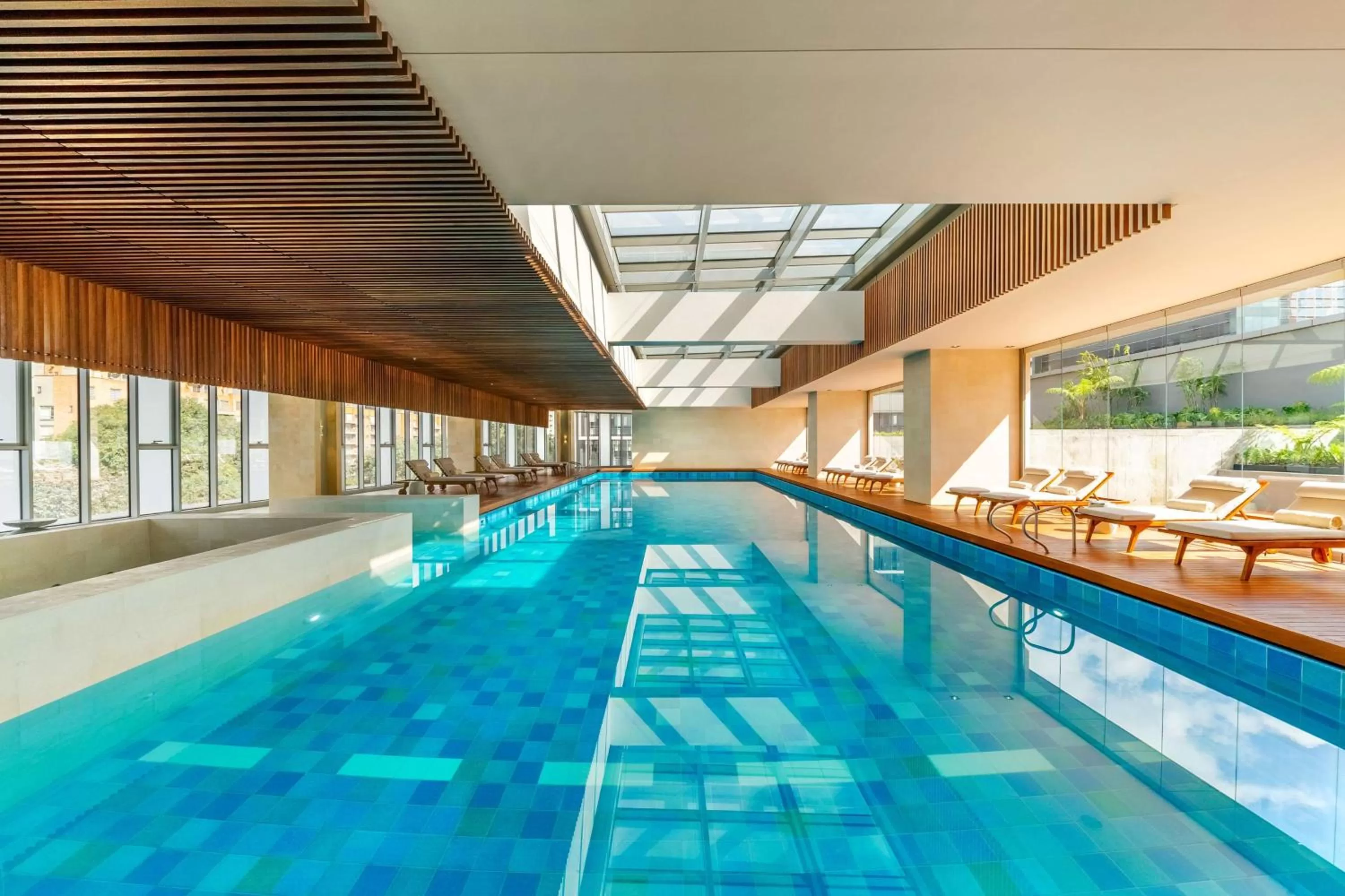 Swimming pool in Grand Hyatt Bogota