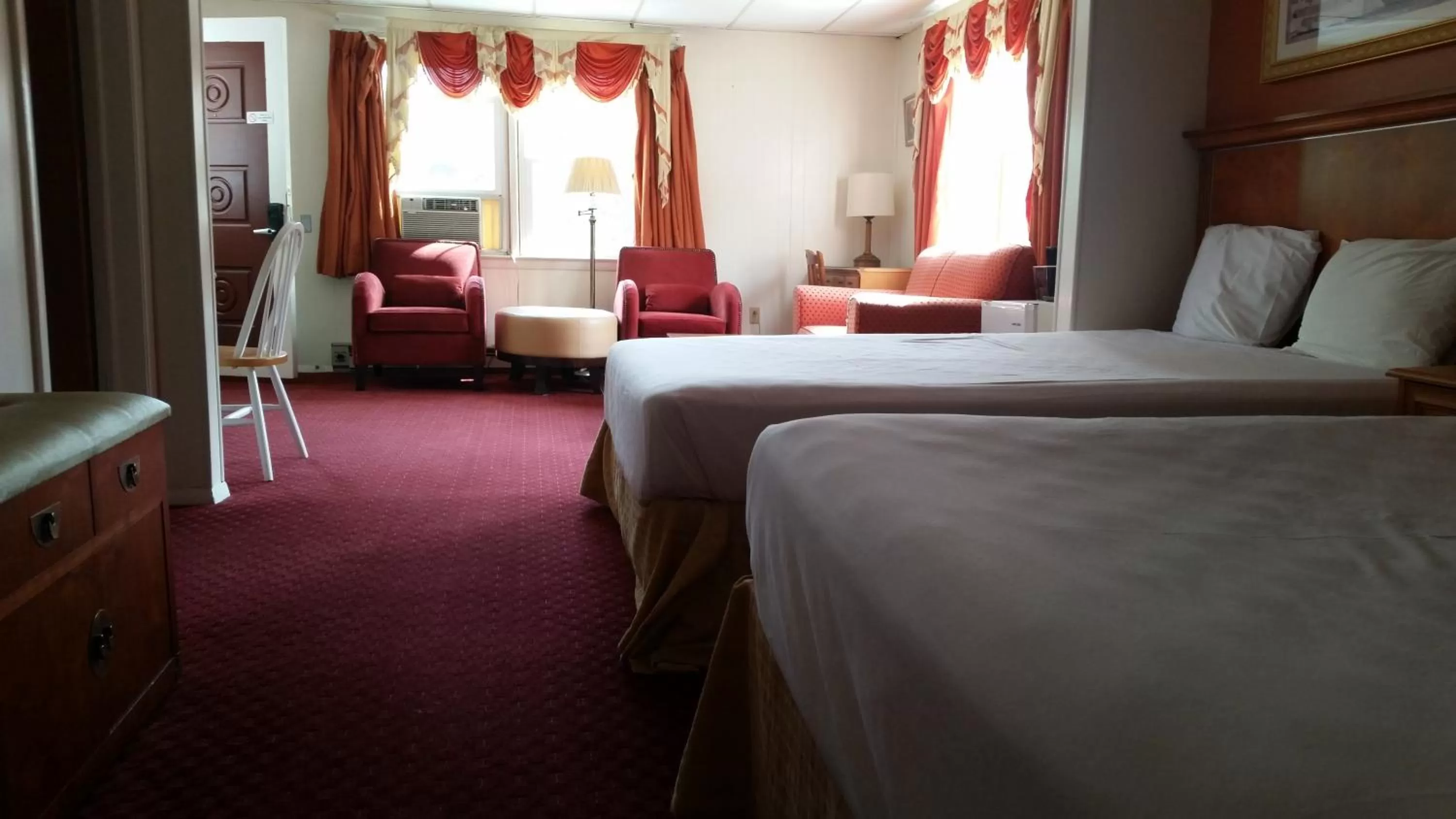 Day, Room Photo in Northside Motel - Williamstown