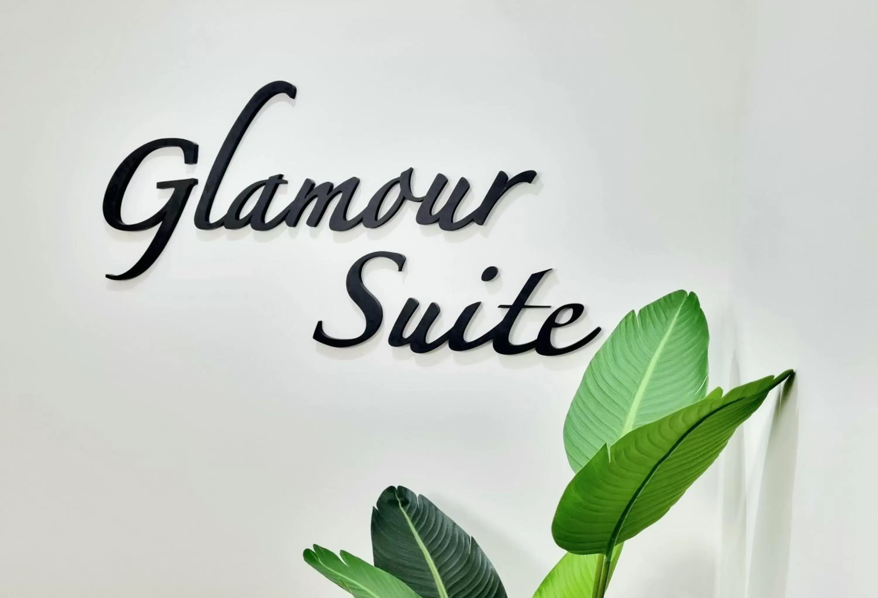 Decorative detail in Glamour Suite Cagliari