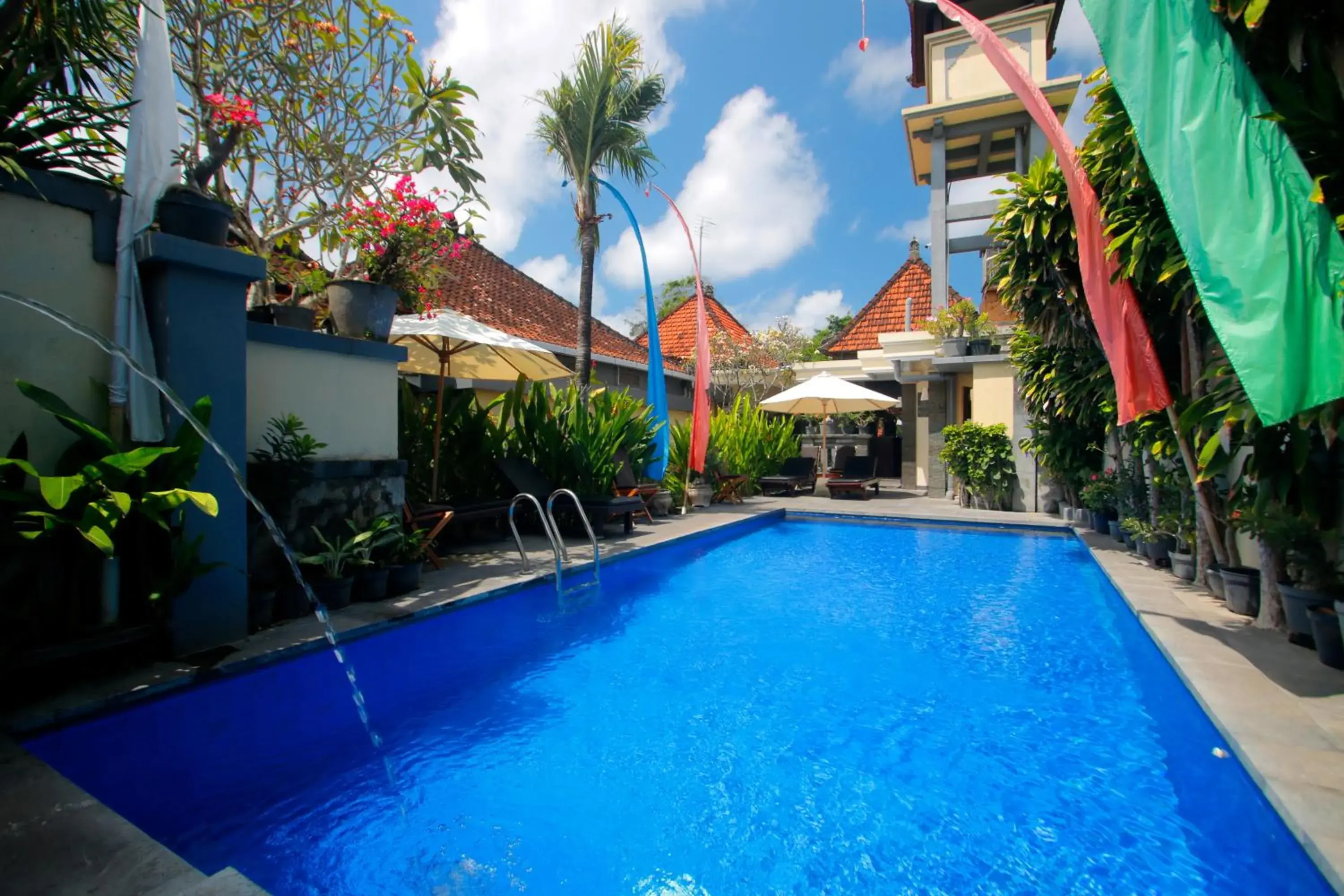 Swimming Pool in Hotel Jati Sanur