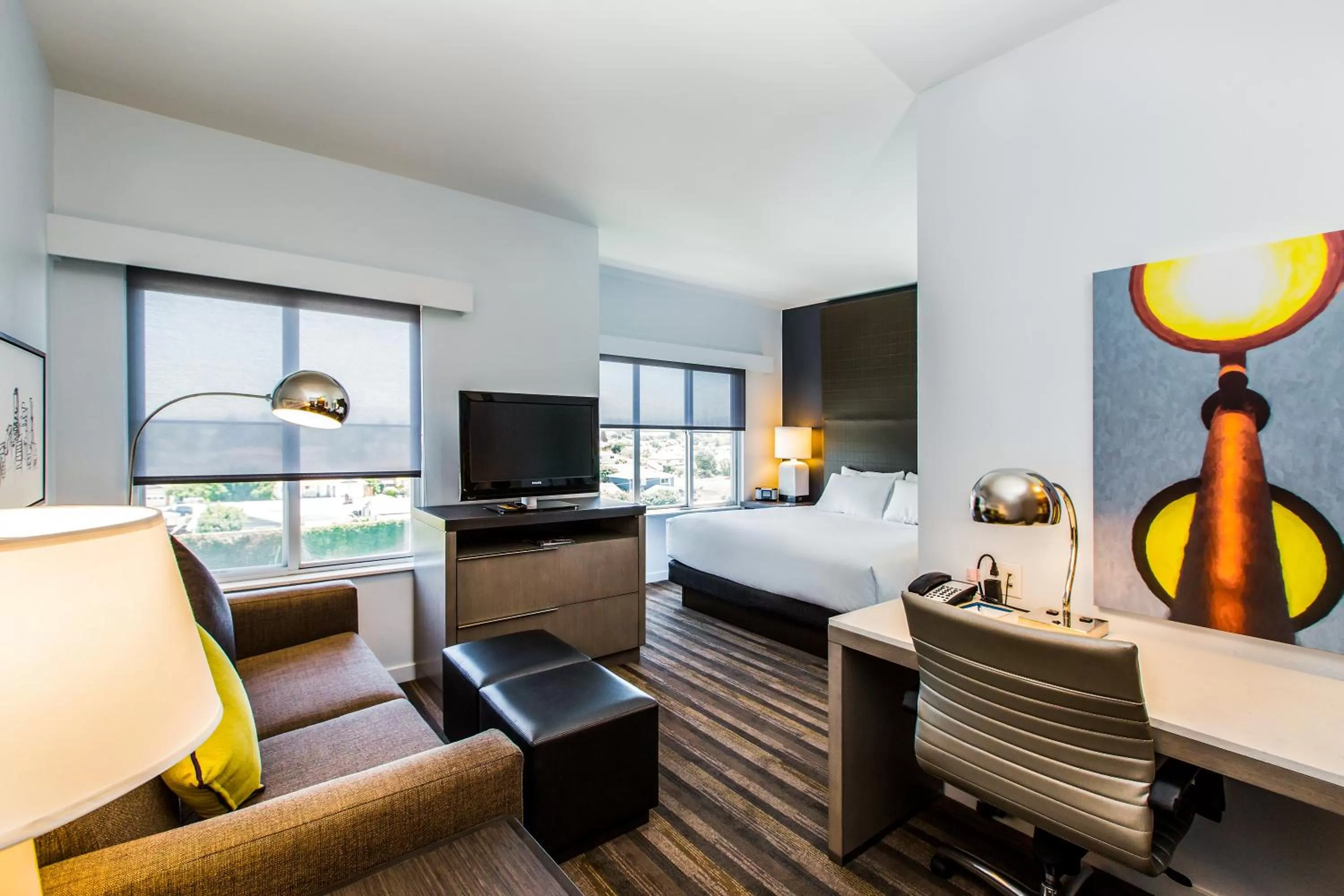 Bed in Hyatt House Santa Clara