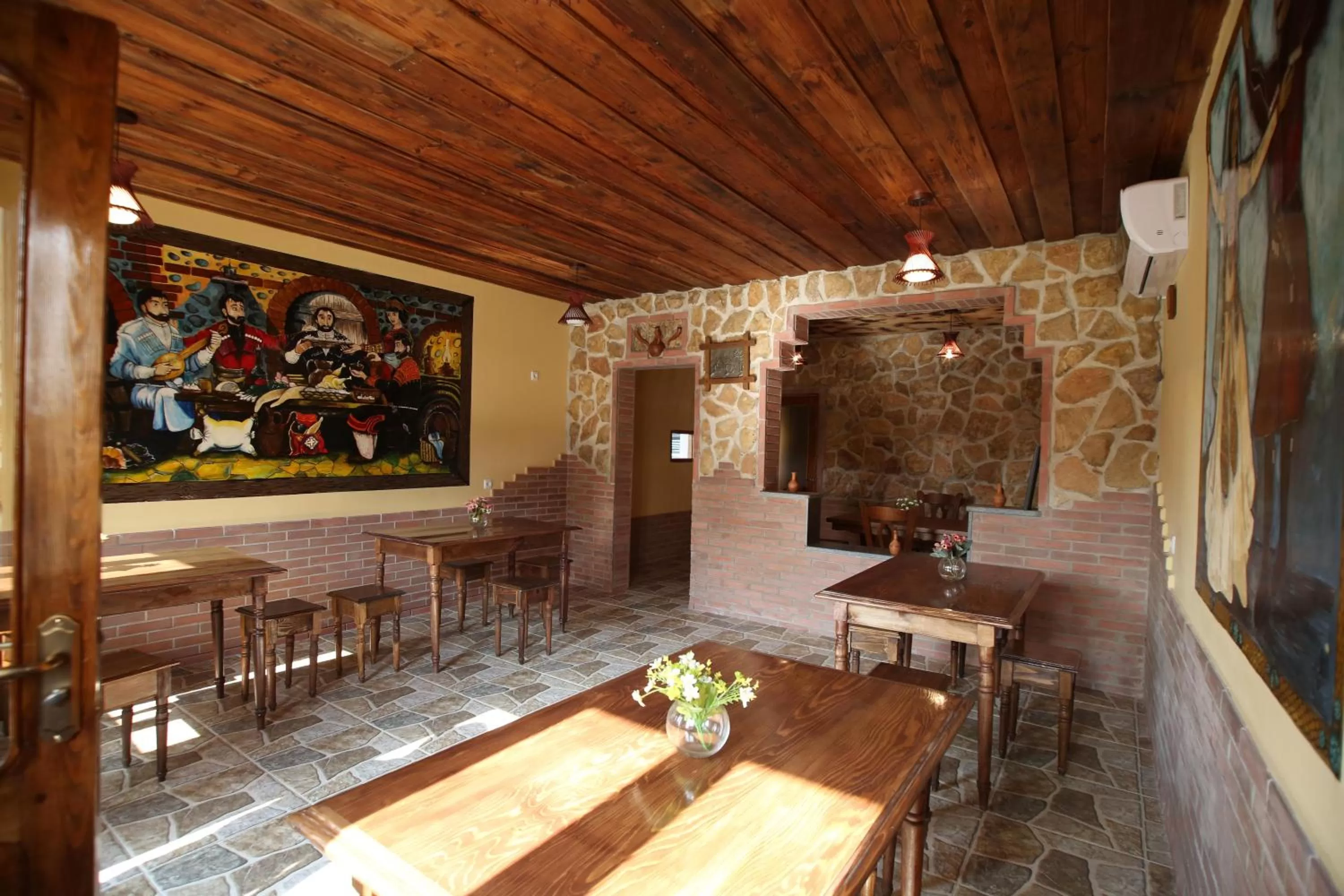 Food and drinks, Lounge/Bar in Hotel Harmony