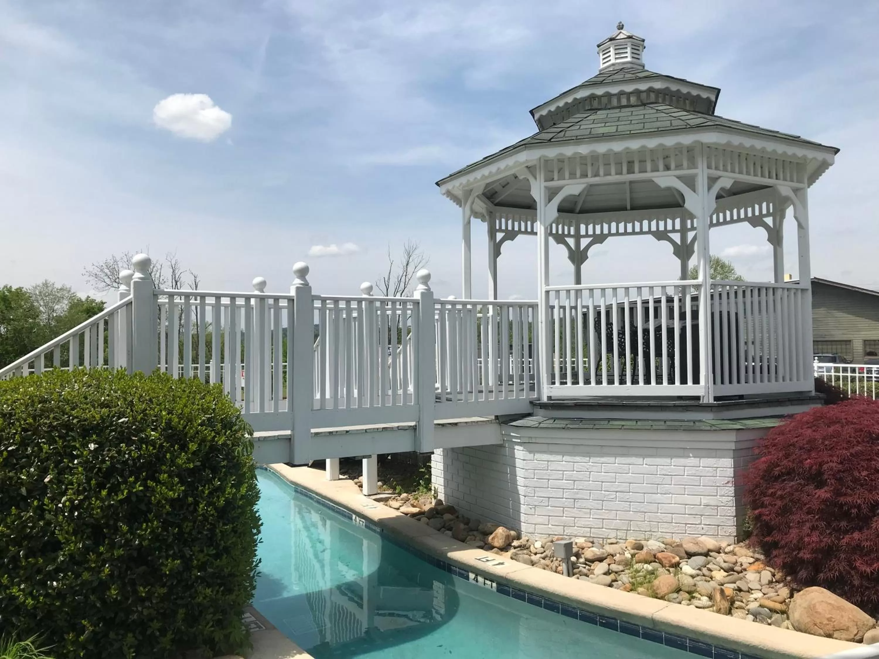 Swimming pool in Clarion Inn Willow River