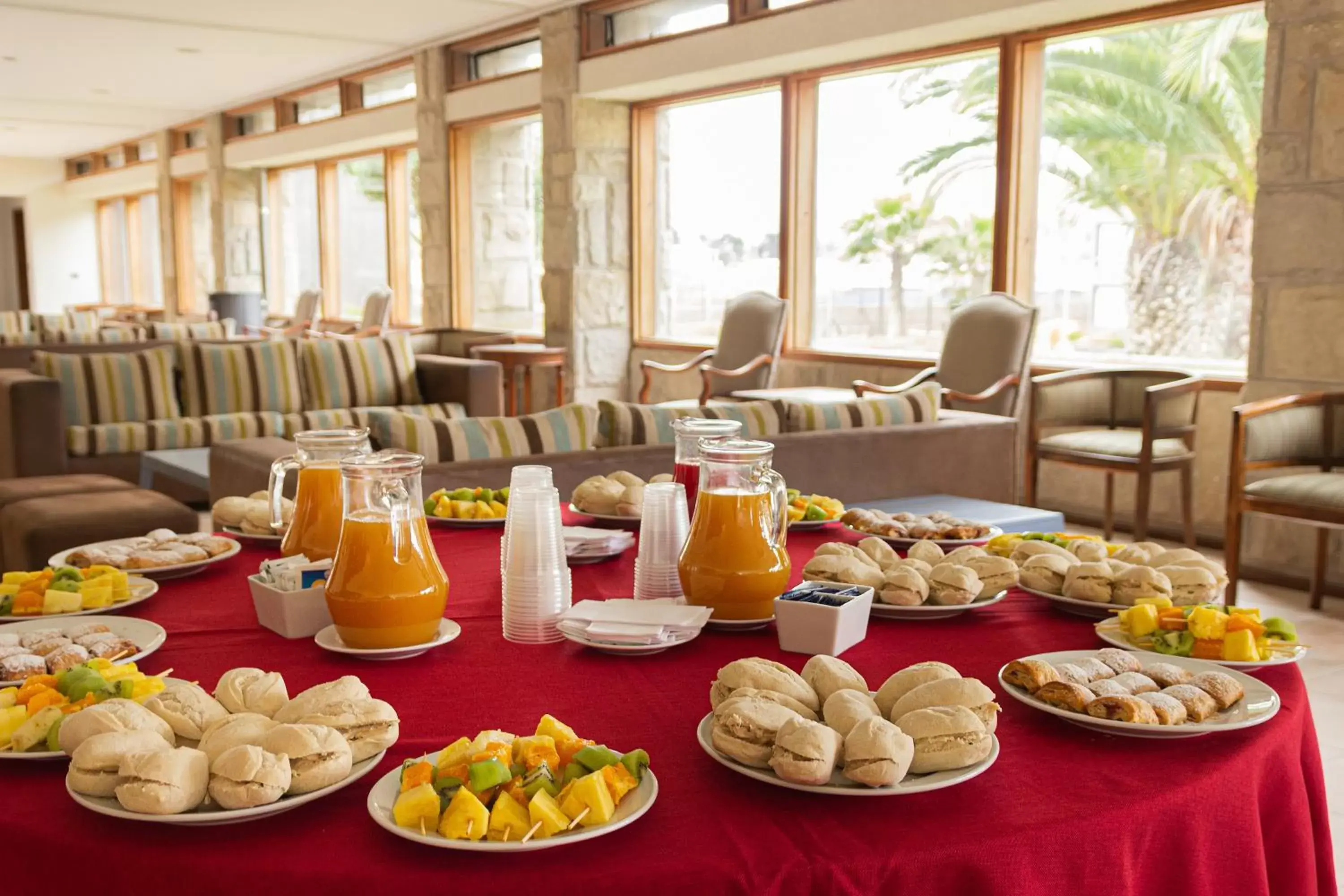 Food and drinks in Hotel Club La Serena Food and drinks in Hotel Club La Serena